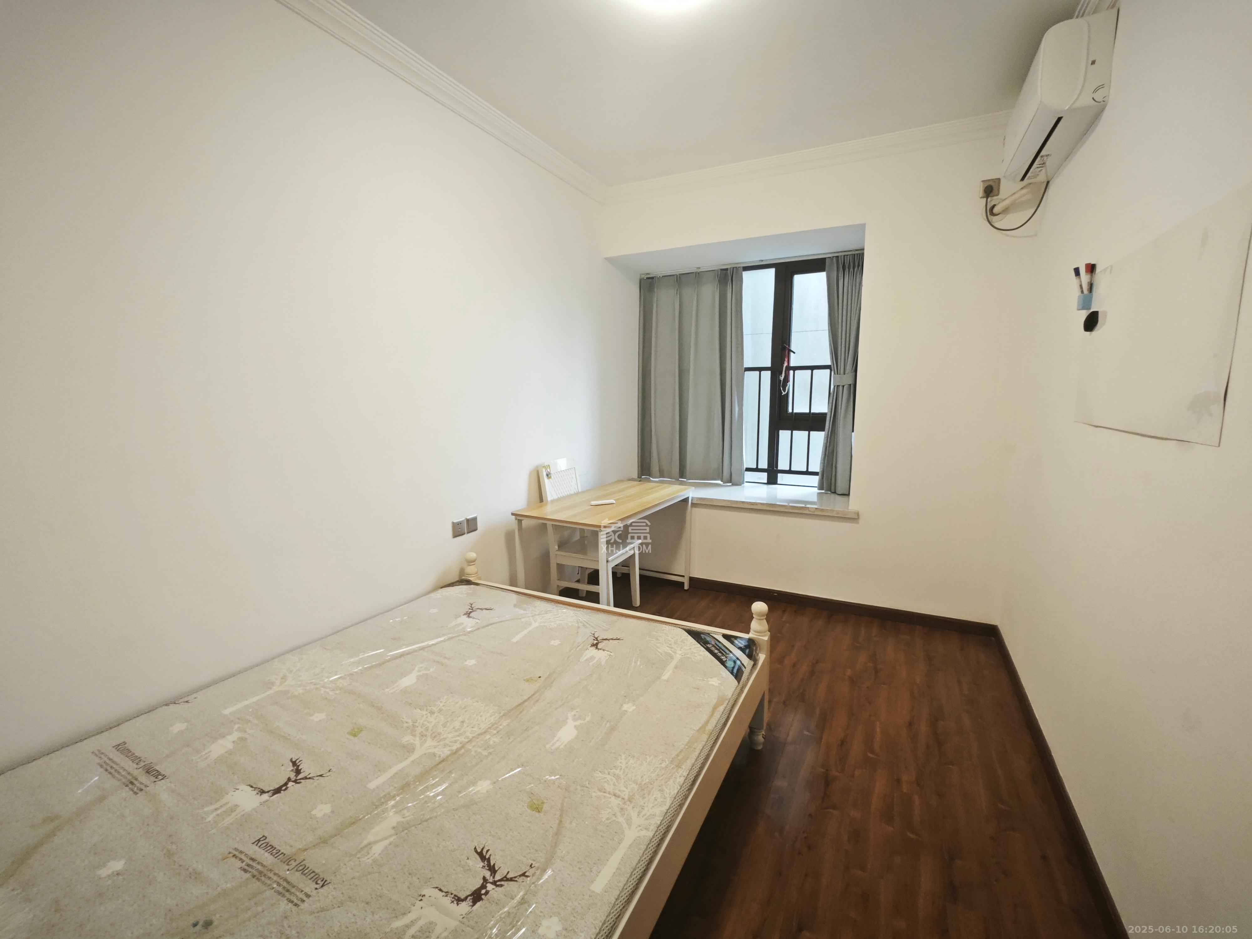 奥园誉景华府  3室2厅2卫   2520.00元/月室内图