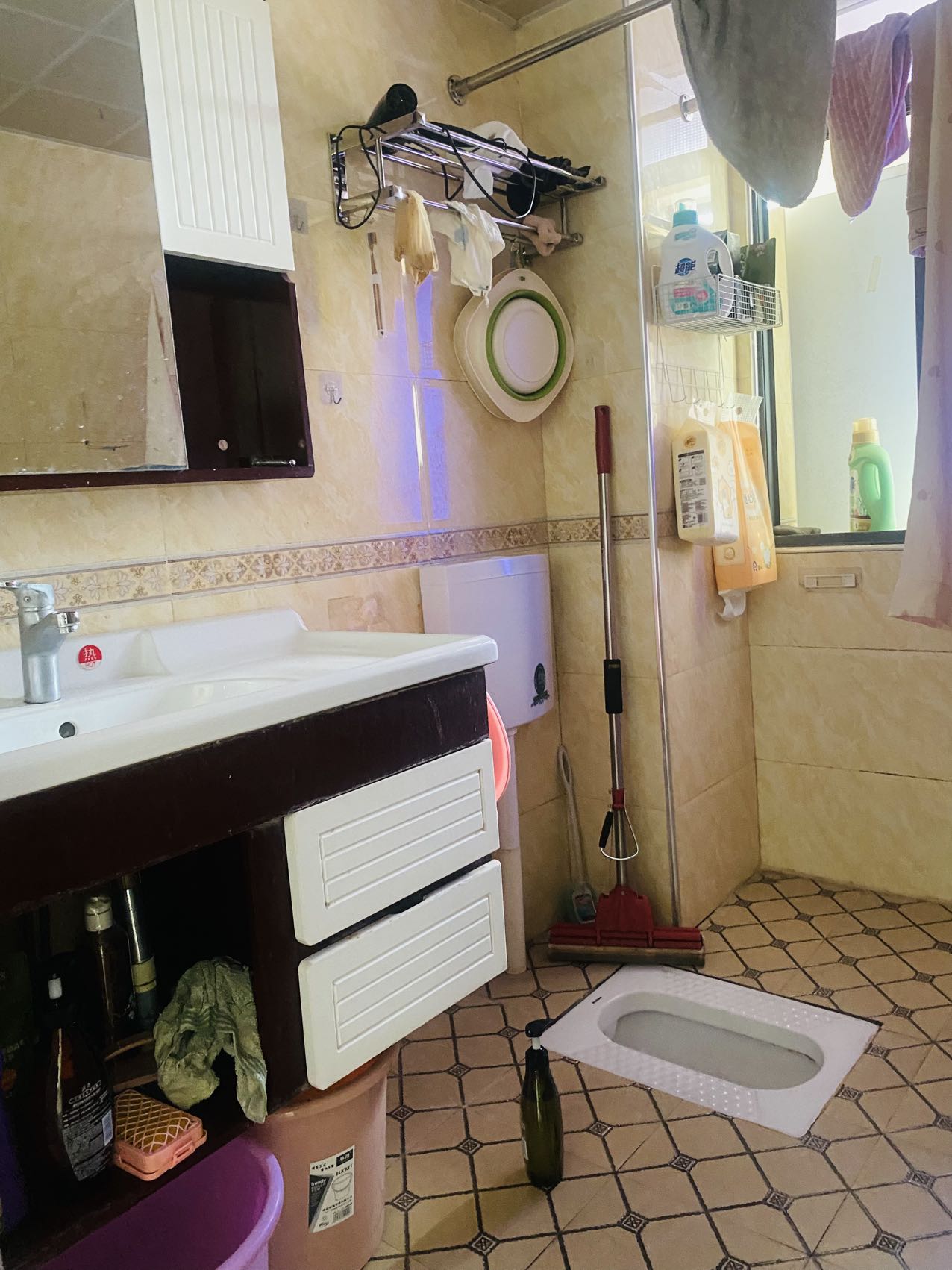 古城春天 3室2厅2卫 1600.0元/月 古城春天 3室2厅2卫 1600.0元/月室内图