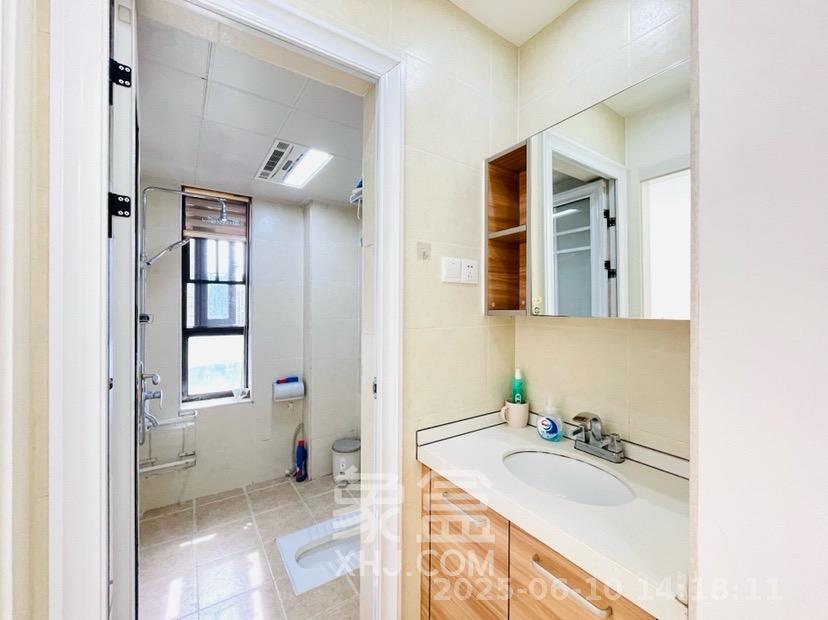 地质家园一、二期(地泰人民公馆) 2室2厅1卫 3000.0元/月 地质家园一、二期(地泰人民公馆) 2室2厅1卫 3000.0元/月室内图