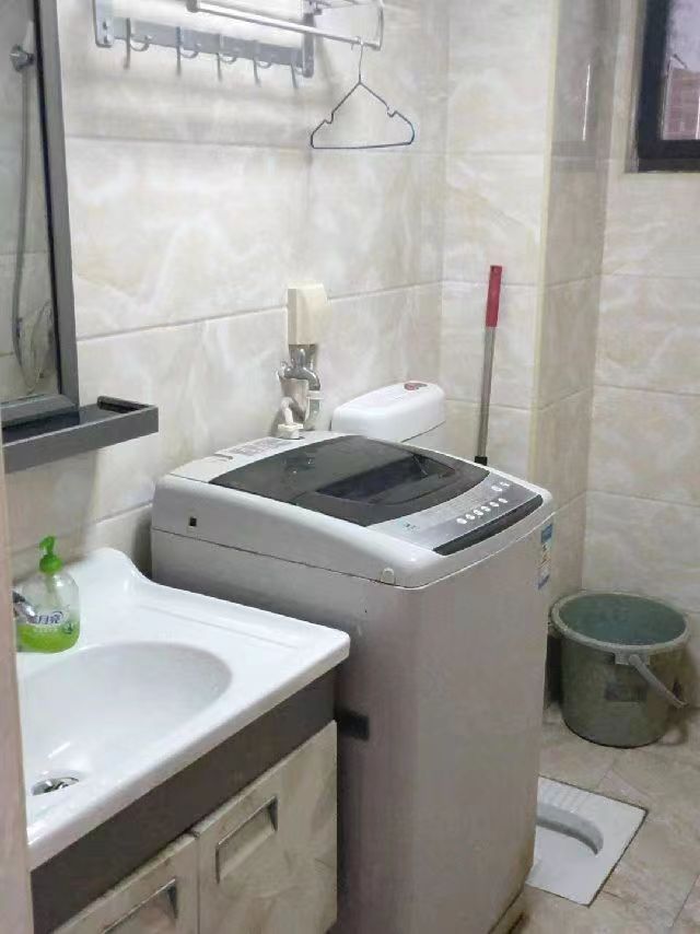 明兴翰苑一期  2室1厅1卫   1600.00元/月室内图