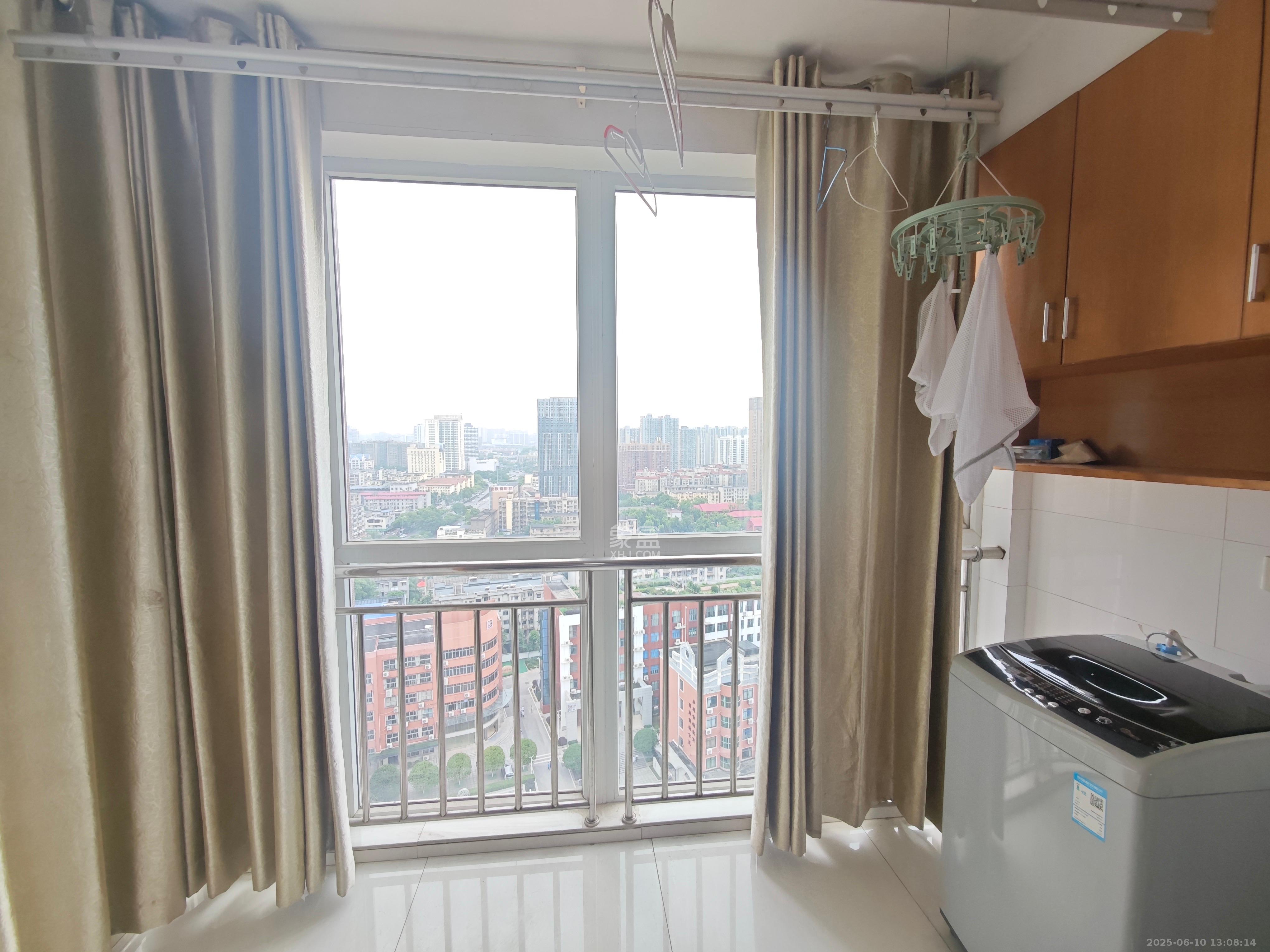 长城非常生活  2室1厅1卫    2800.0元/月 长城非常生活  2室1厅1卫    2800.0元/月室内图