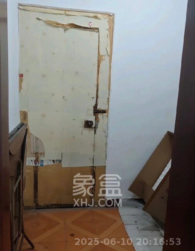 砂子塘社区  2室1厅1卫   1700.00元/月室内图