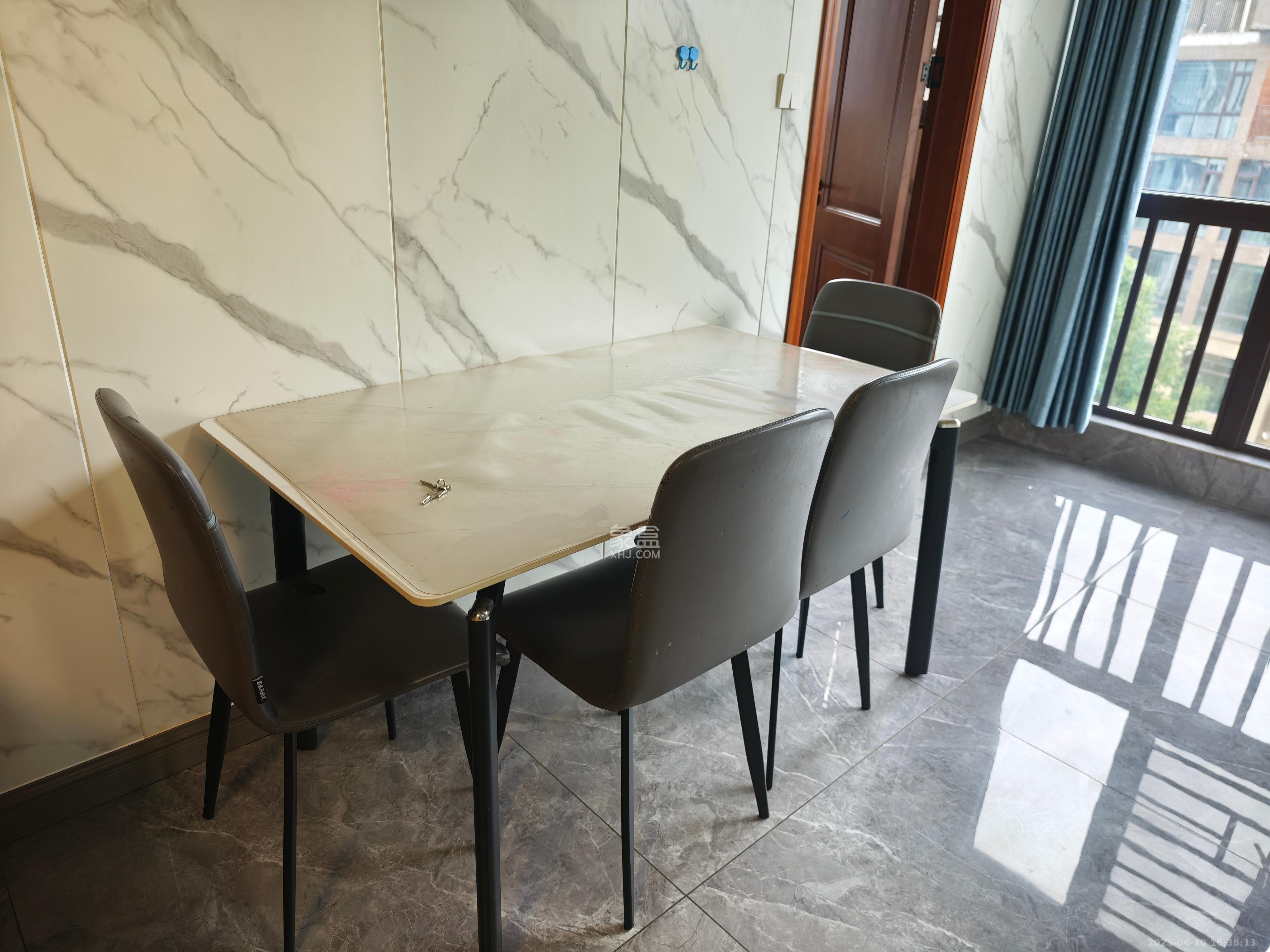 佳兆业云顶梅溪湖（佳兆业梅溪荟）  2室1厅1卫    3000.0元/月室内图