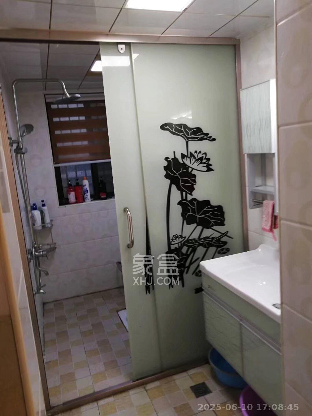 联丰苑  3室2厅2卫   2200.00元/月室内图