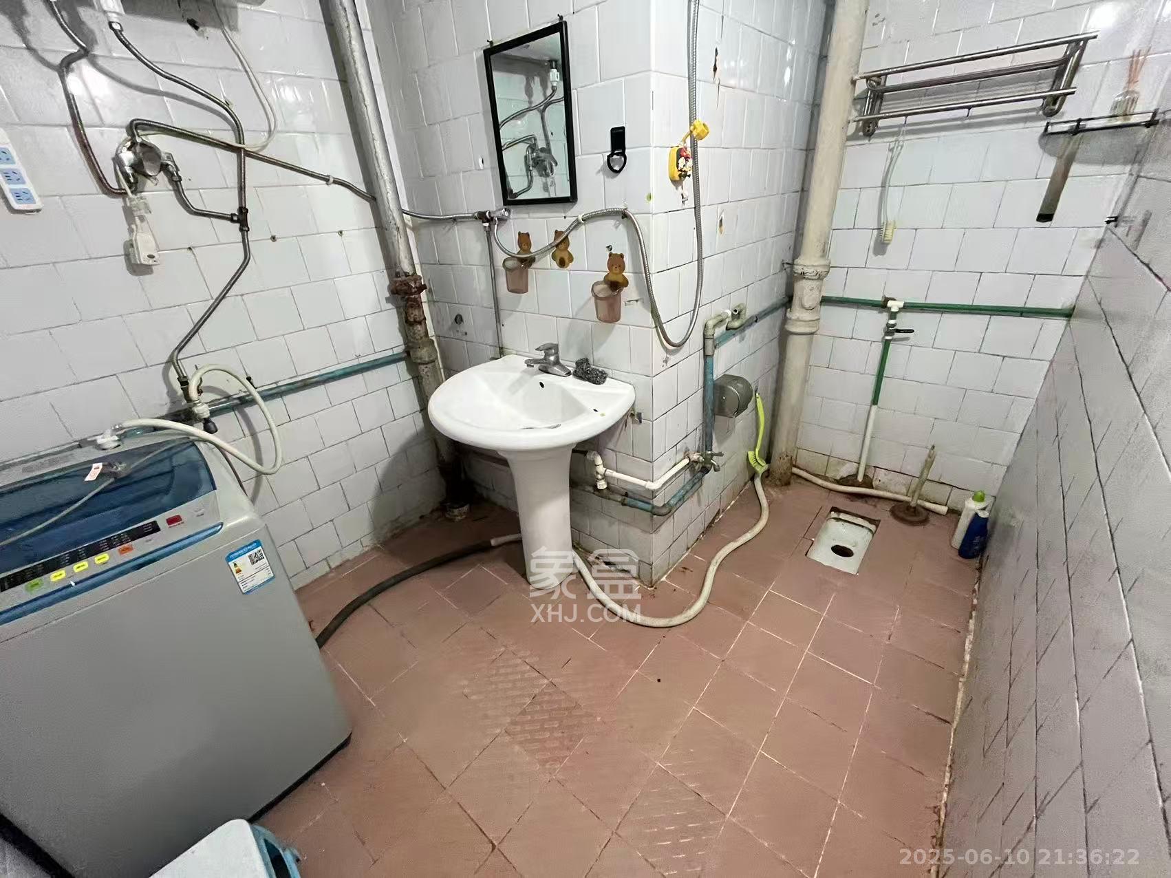 火星三片(月桂社区) 2室1厅1卫 1800.0元/月 火星三片(月桂社区) 2室1厅1卫 1800.0元/月室内图