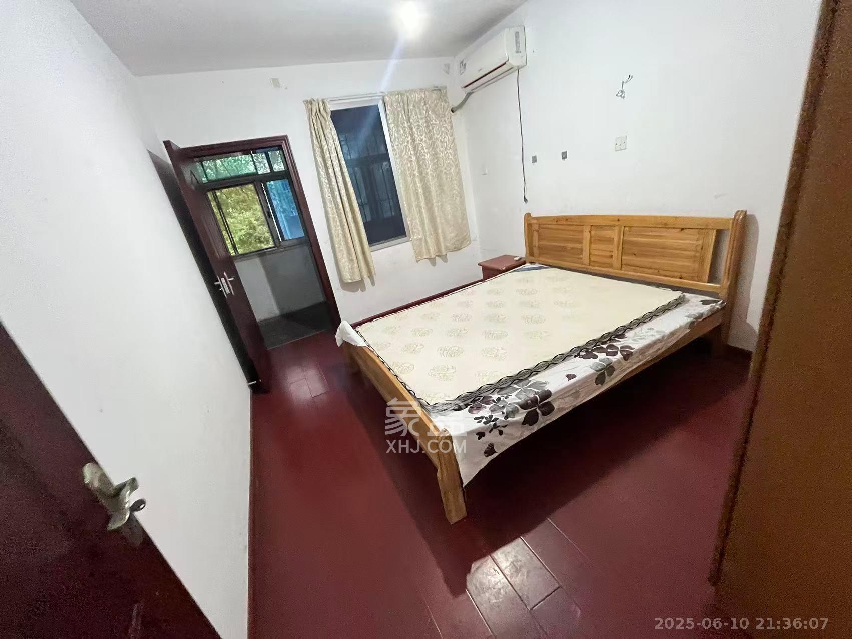 火星三片(月桂社区) 2室1厅1卫 1800.0元/月 火星三片(月桂社区) 2室1厅1卫 1800.0元/月室内图