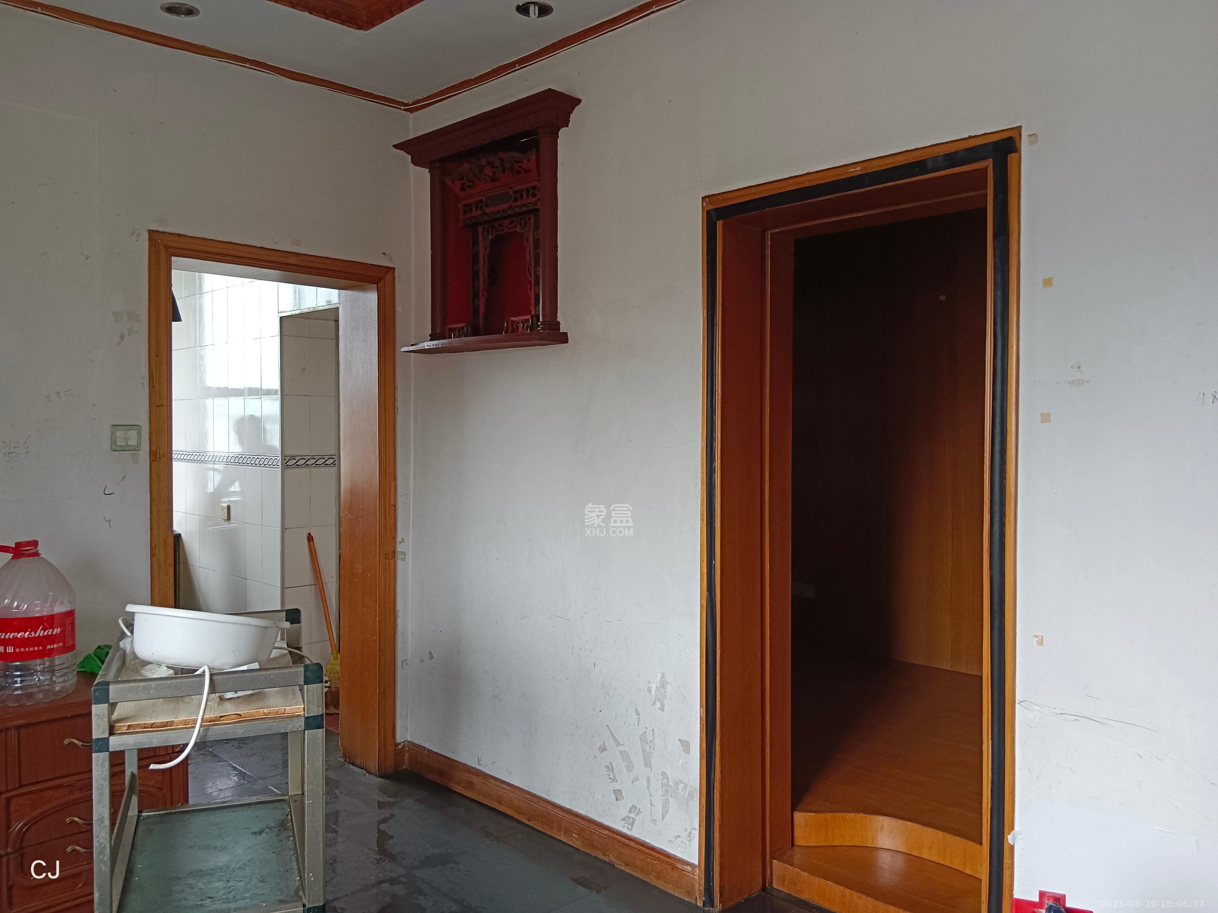 青山祠社区 2室1厅1卫 1200.0元/月 青山祠社区 2室1厅1卫 1200.0元/月室内图