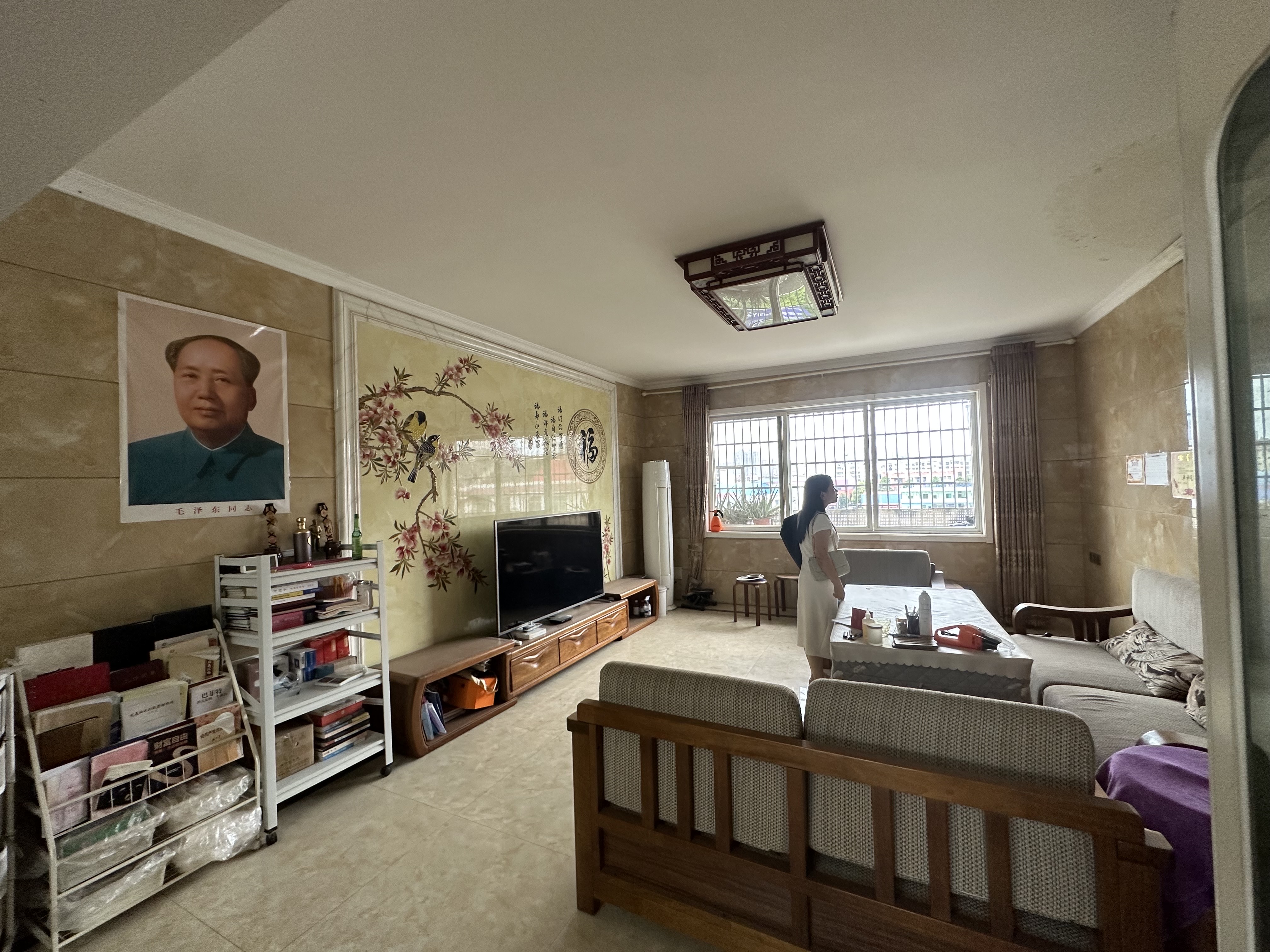 广圆秀之都  6室3厅2卫    48.8万