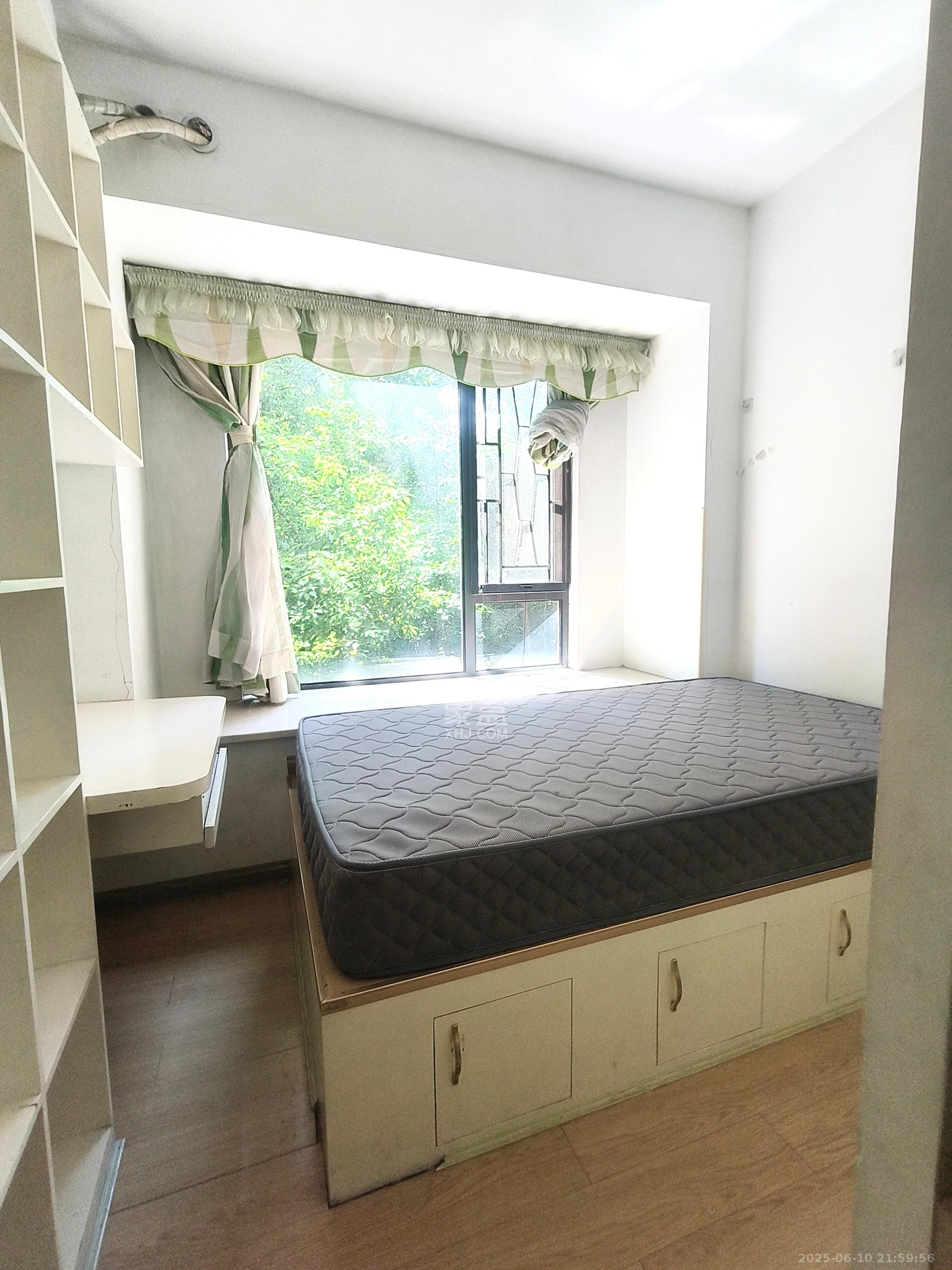 华润凤凰城二期 3室2厅1卫 1650.0元/月 华润凤凰城二期 3室2厅1卫 1650.0元/月室内图