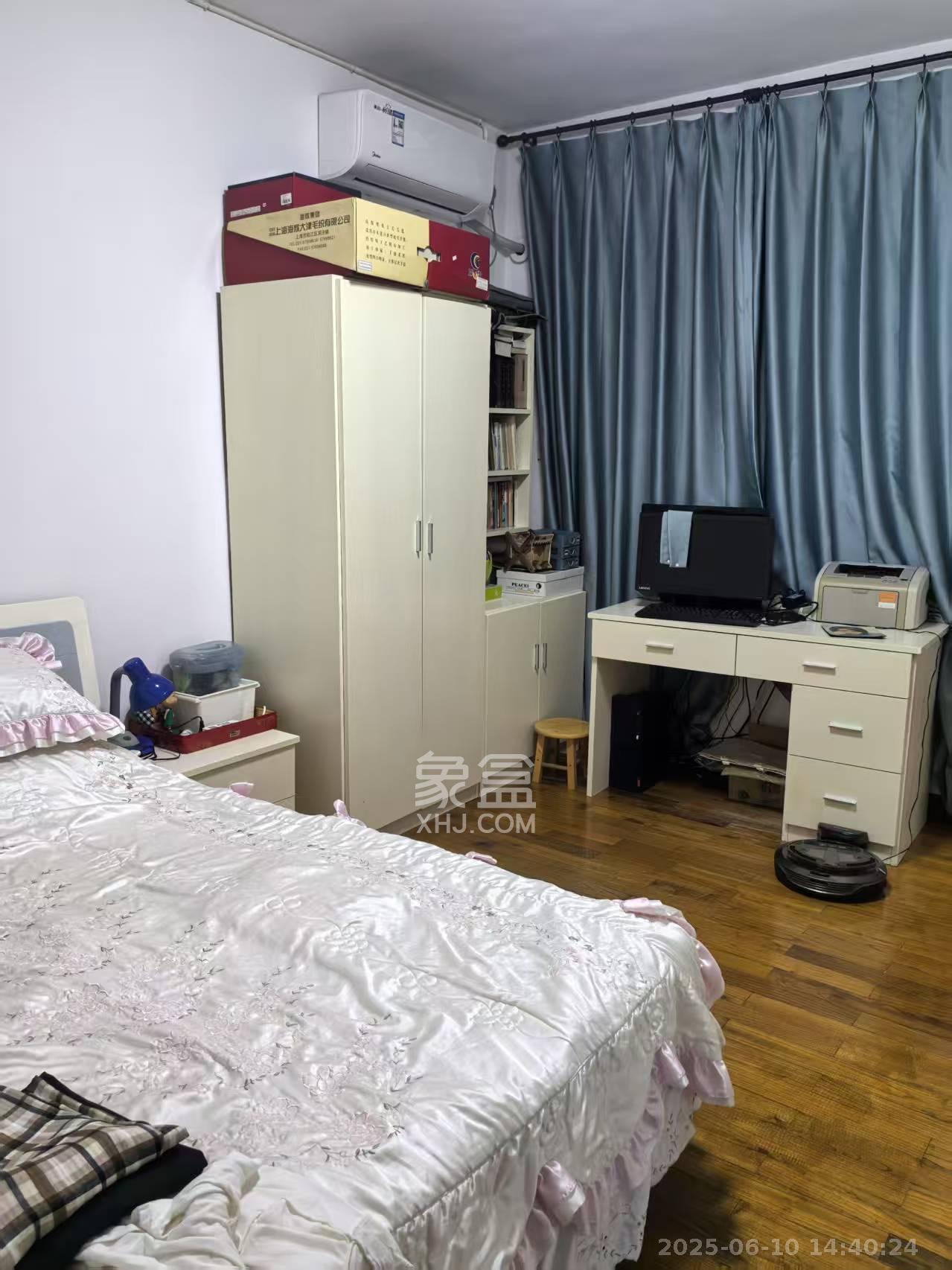 交通厅宿舍 3室1厅1卫 2900.0元/月 交通厅宿舍 3室1厅1卫 2900.0元/月室内图