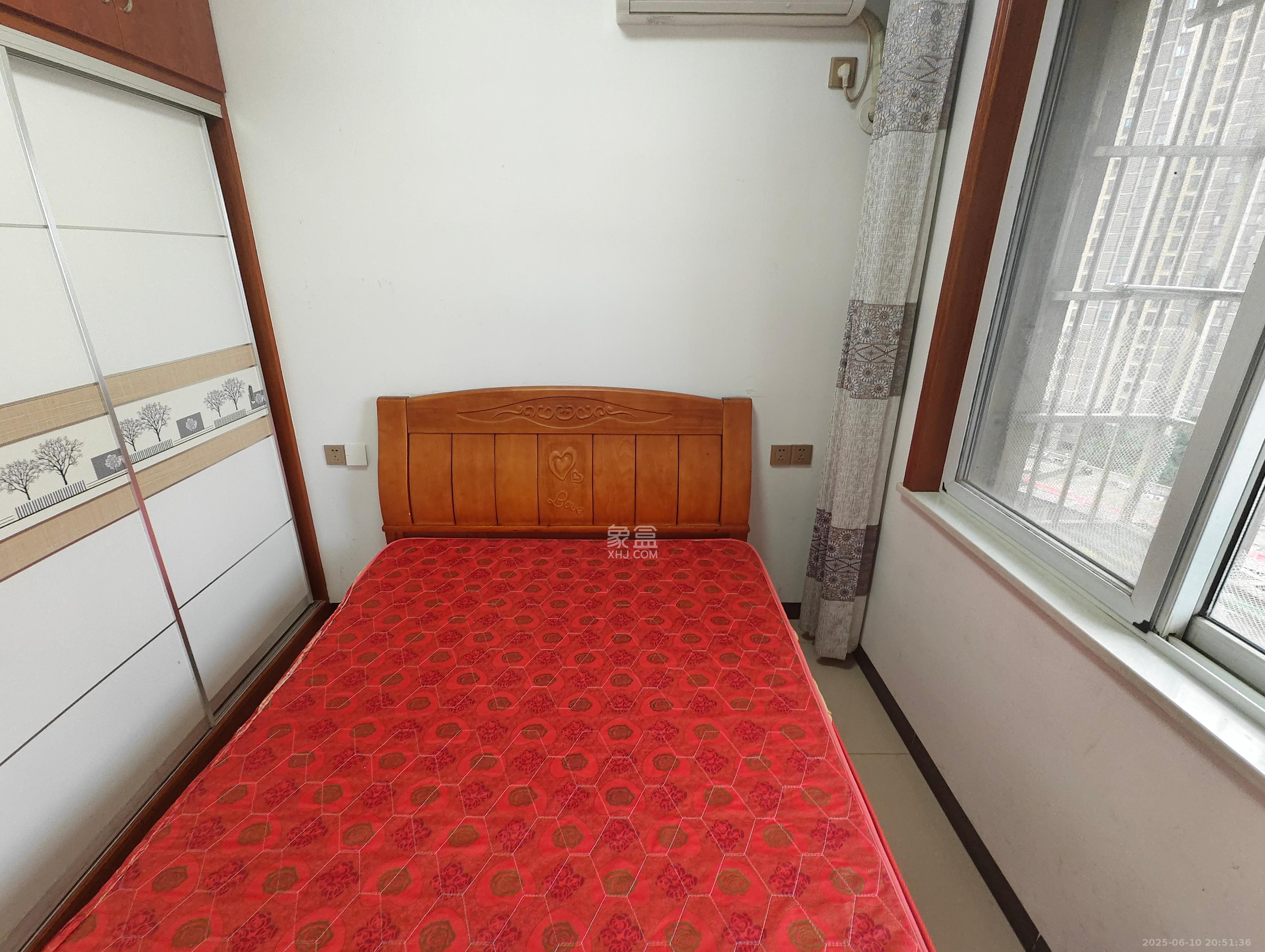 嘉顺苑  1室2厅2卫   2500.00元/月室内图
