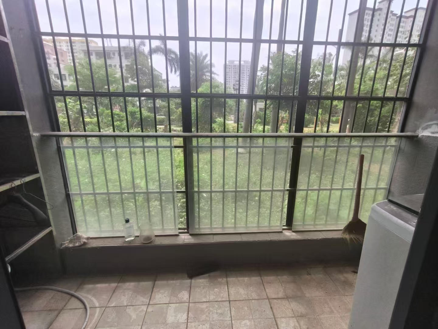 水晶城 2室2厅1卫 110.0万 水晶城 2室2厅1卫 110.0万室内图