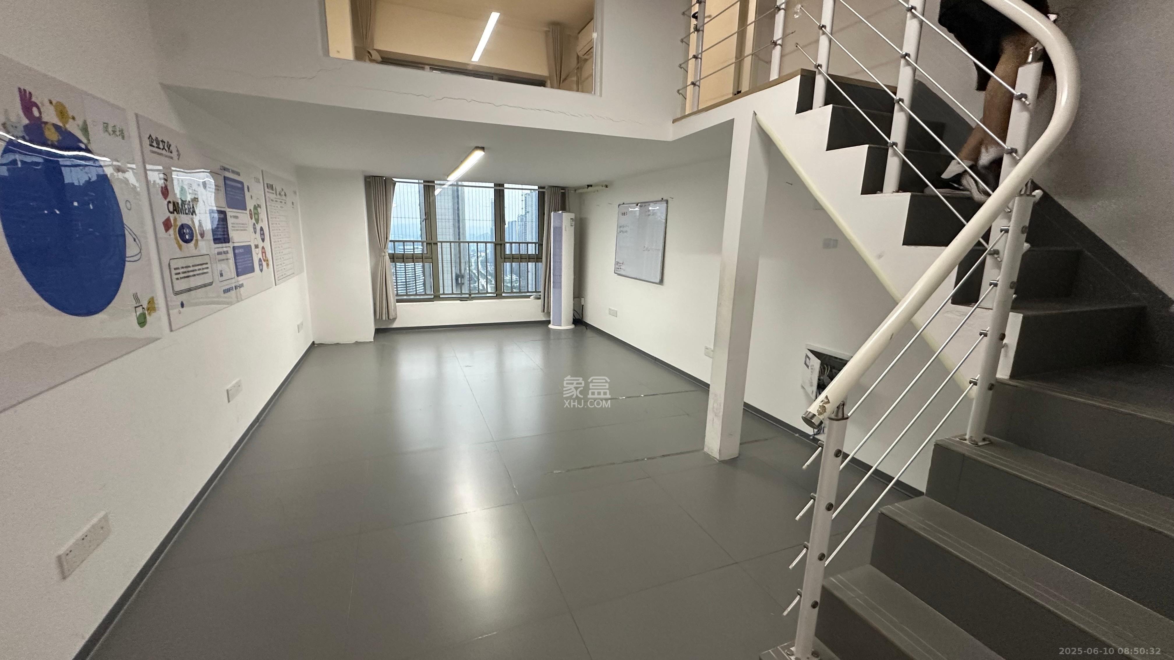 梅溪湖金茂湾  1室0厅0卫    2600.0元/月 梅溪湖金茂湾  1室0厅0卫    2600.0元/月室内图