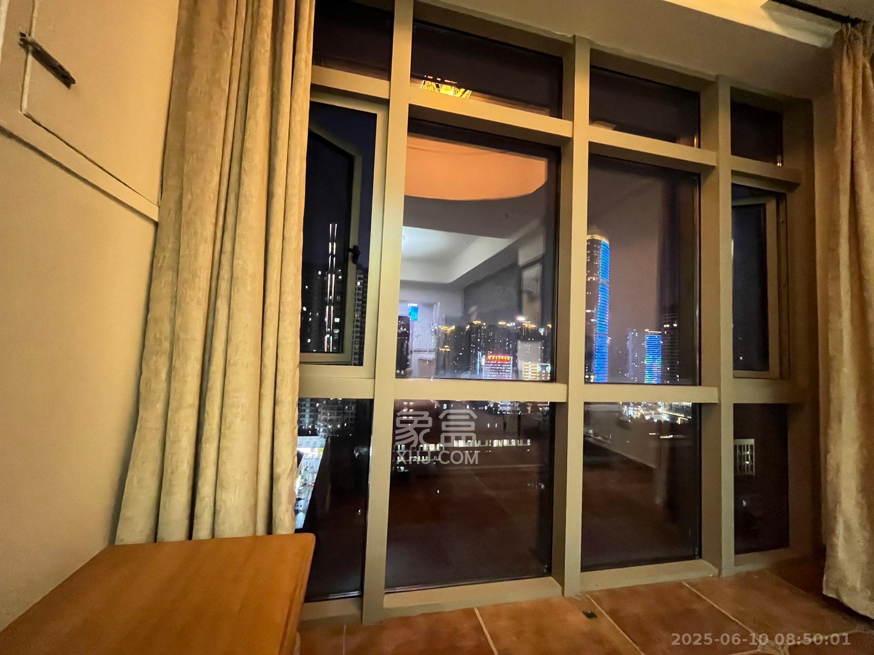 奥克斯广场 1室1厅1卫 1900.0元/月 奥克斯广场 1室1厅1卫 1900.0元/月室内图