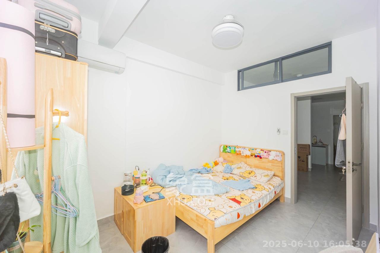 宝塔山私房散盘 1室1厅1卫 1600.0元/月 宝塔山私房散盘 1室1厅1卫 1600.0元/月室内图