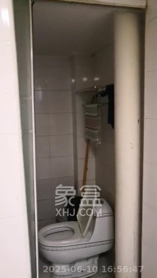 鹏程世家  1室1厅1卫    1800.0元/月室内图