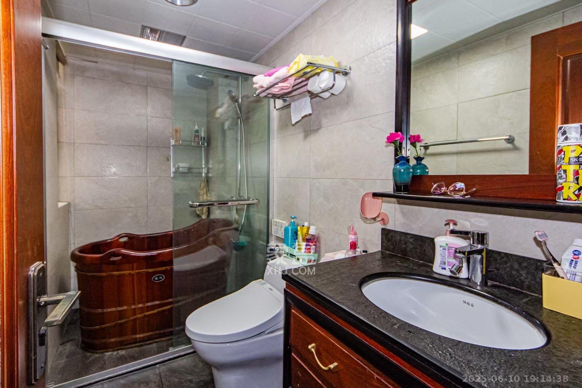 北辰三角洲E6区  4室2厅2卫    6800.0元/月 北辰三角洲E6区  4室2厅2卫    6800.0元/月室内图