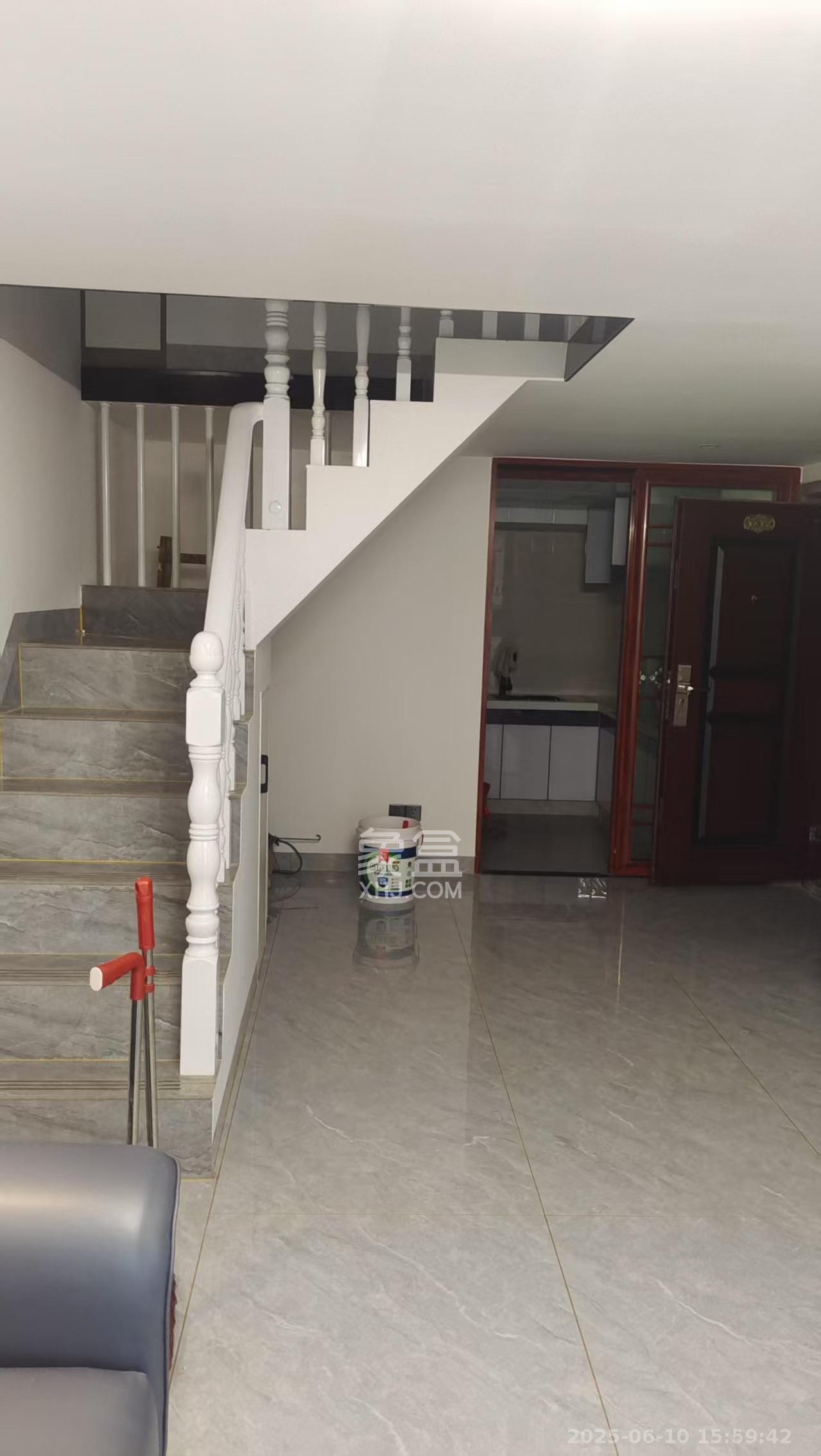 欣隆居  3室0厅0卫   2800.00元/月室内图