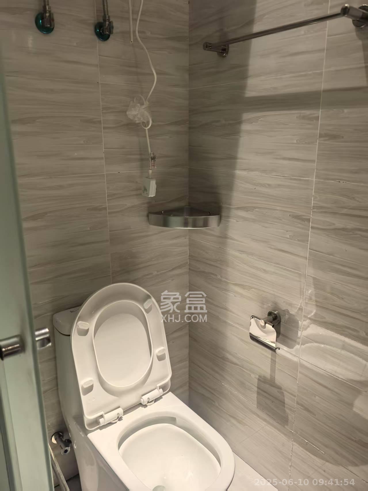 恒大珺悦府  1室1厅1卫   1700.00元/月室内图