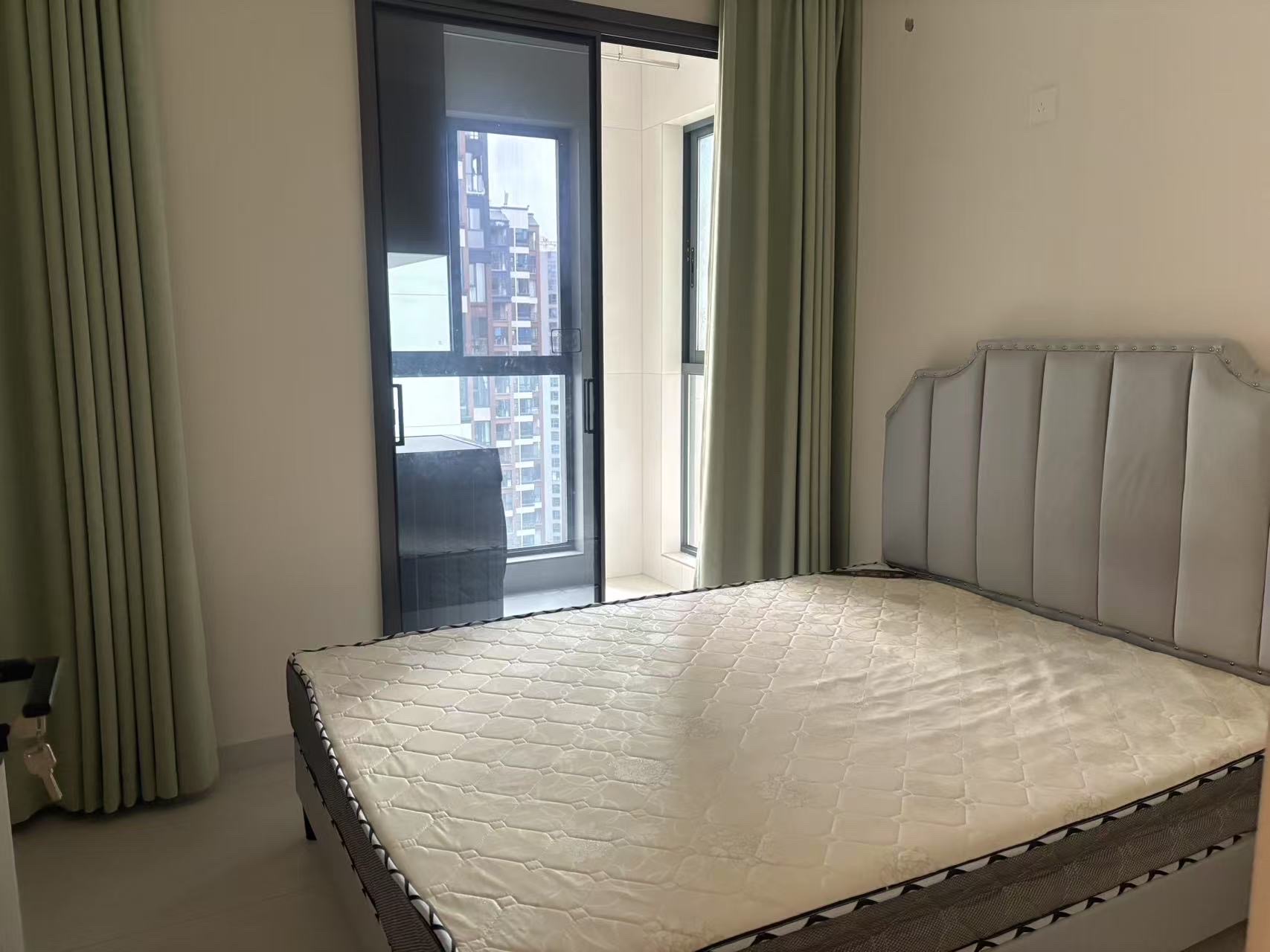 南门口安置小区二期 2室1厅1卫 2200.0元/月 南门口安置小区二期 2室1厅1卫 2200.0元/月室内图