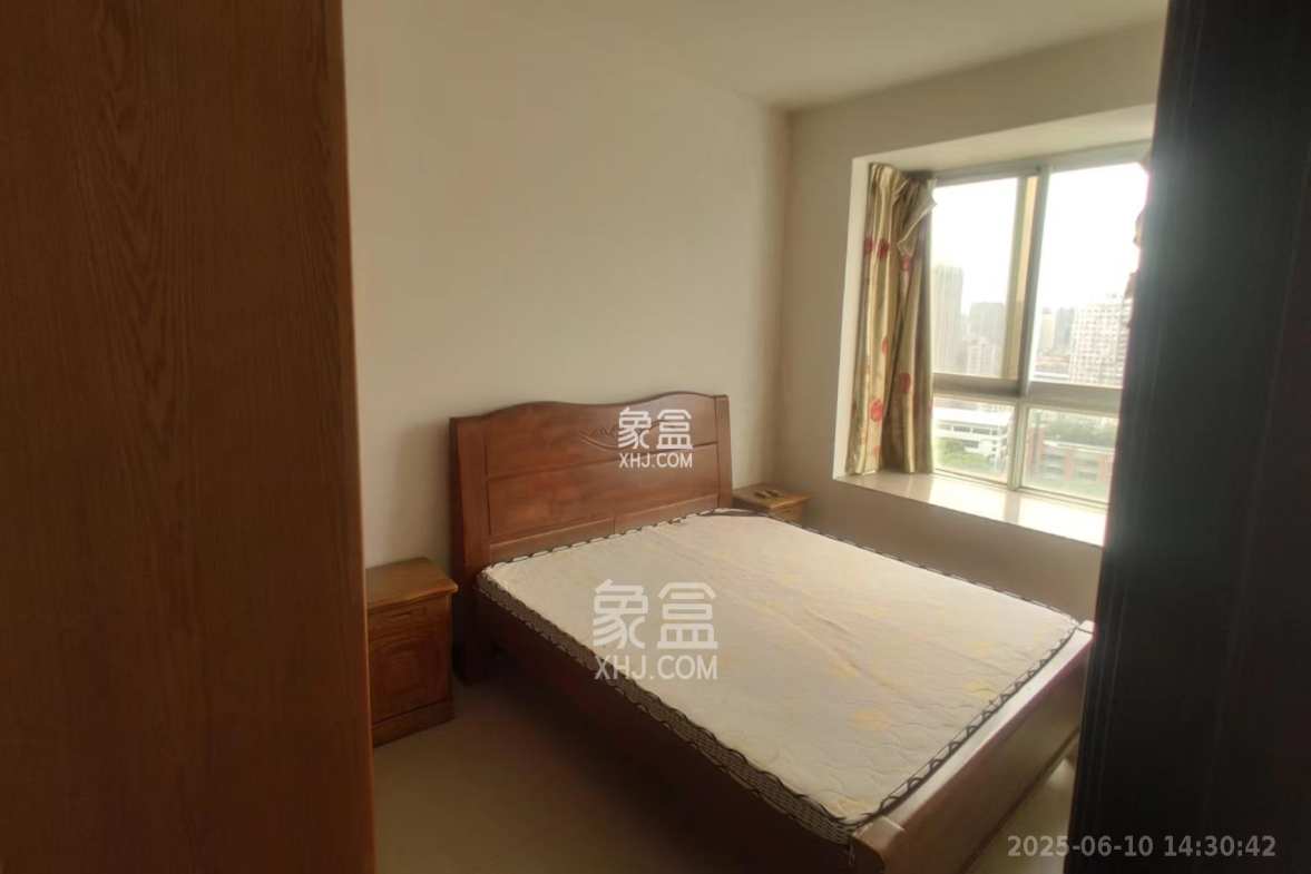 芙蓉公馆 2室2厅1卫 2700.0元/月 芙蓉公馆 2室2厅1卫 2700.0元/月室内图