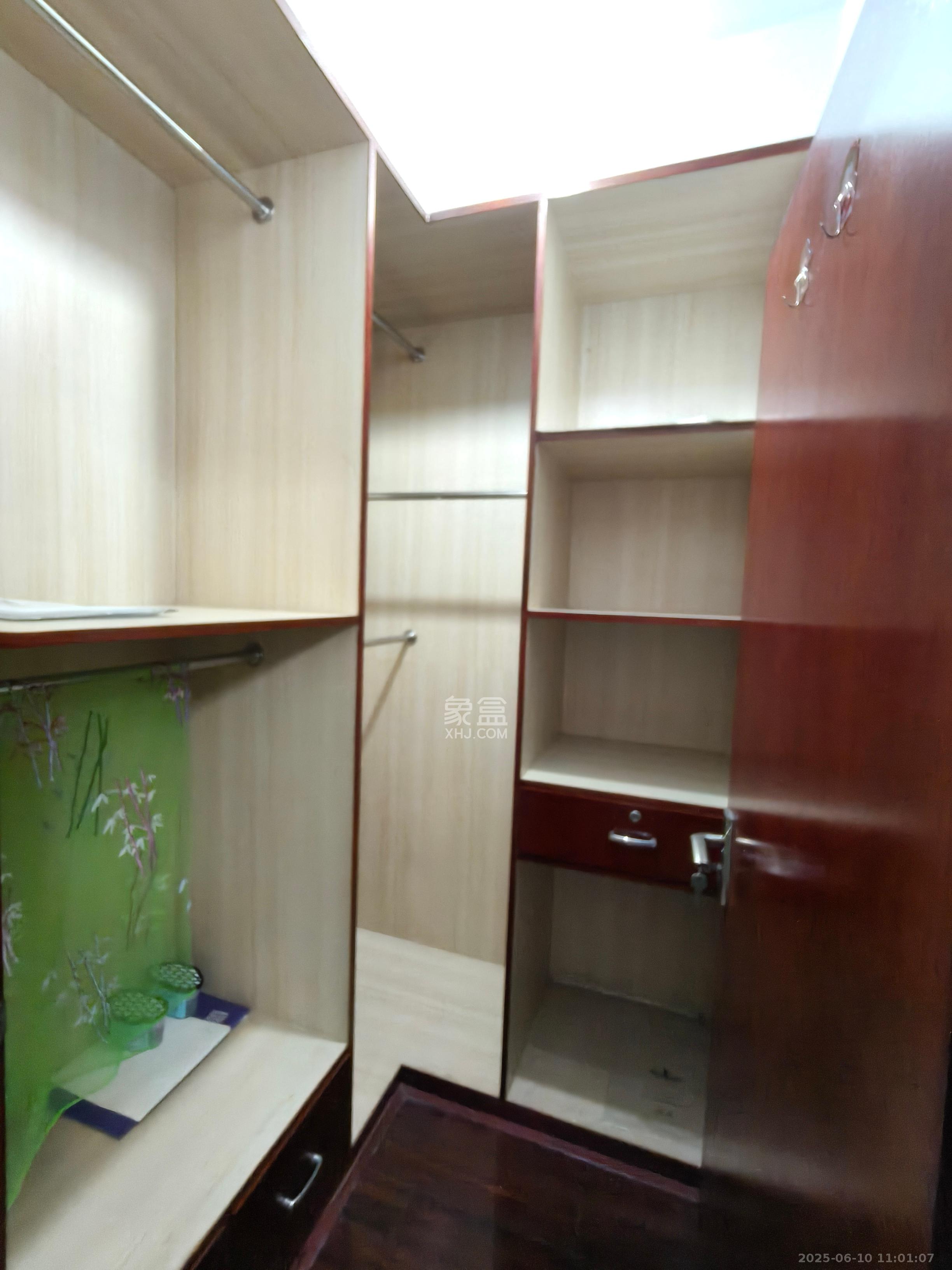 奥林匹克花园  3室2厅2卫   3500.00元/月室内图