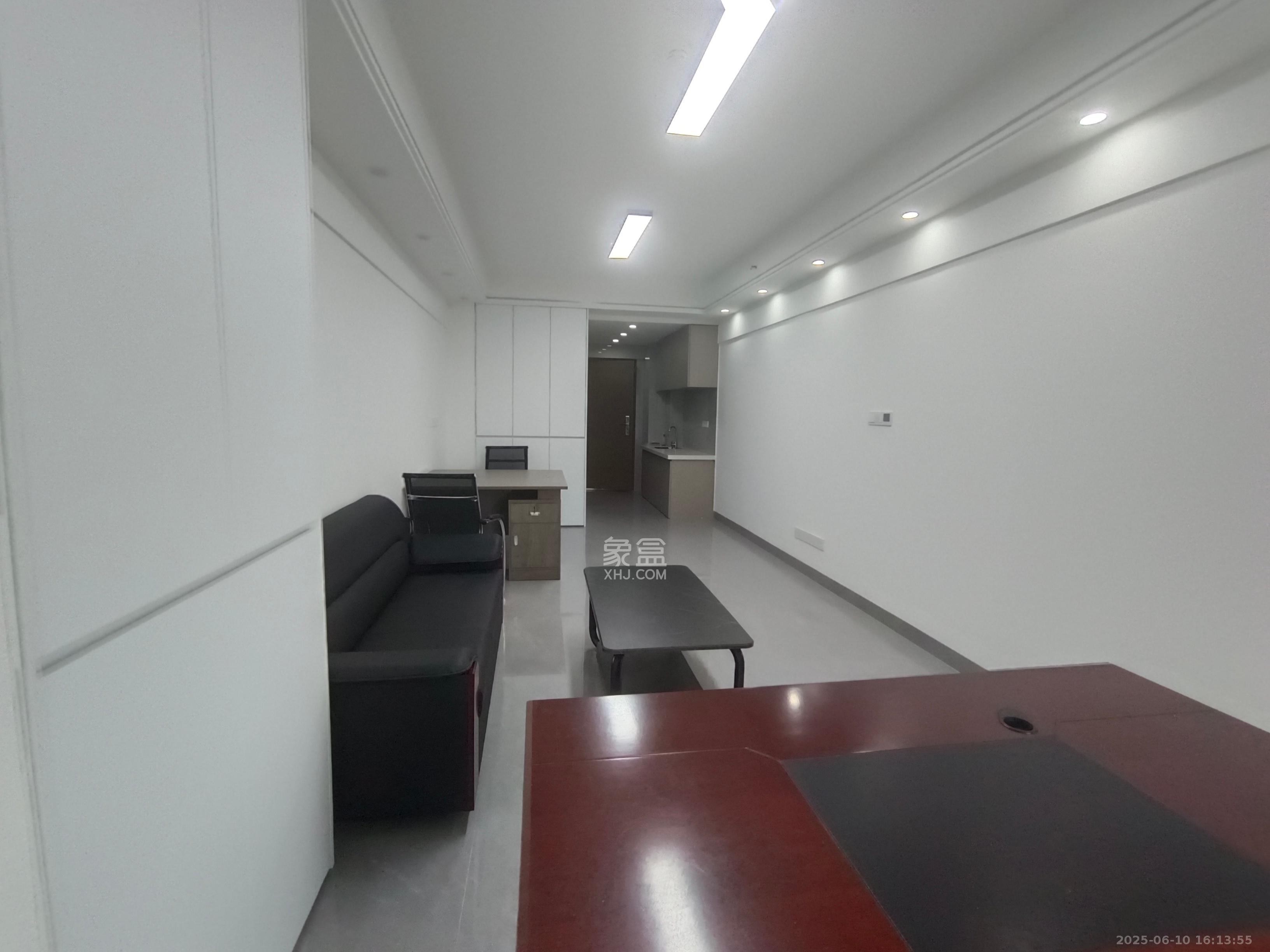 兰亭湾畔  1室1厅1卫   1800.00元/月室内图