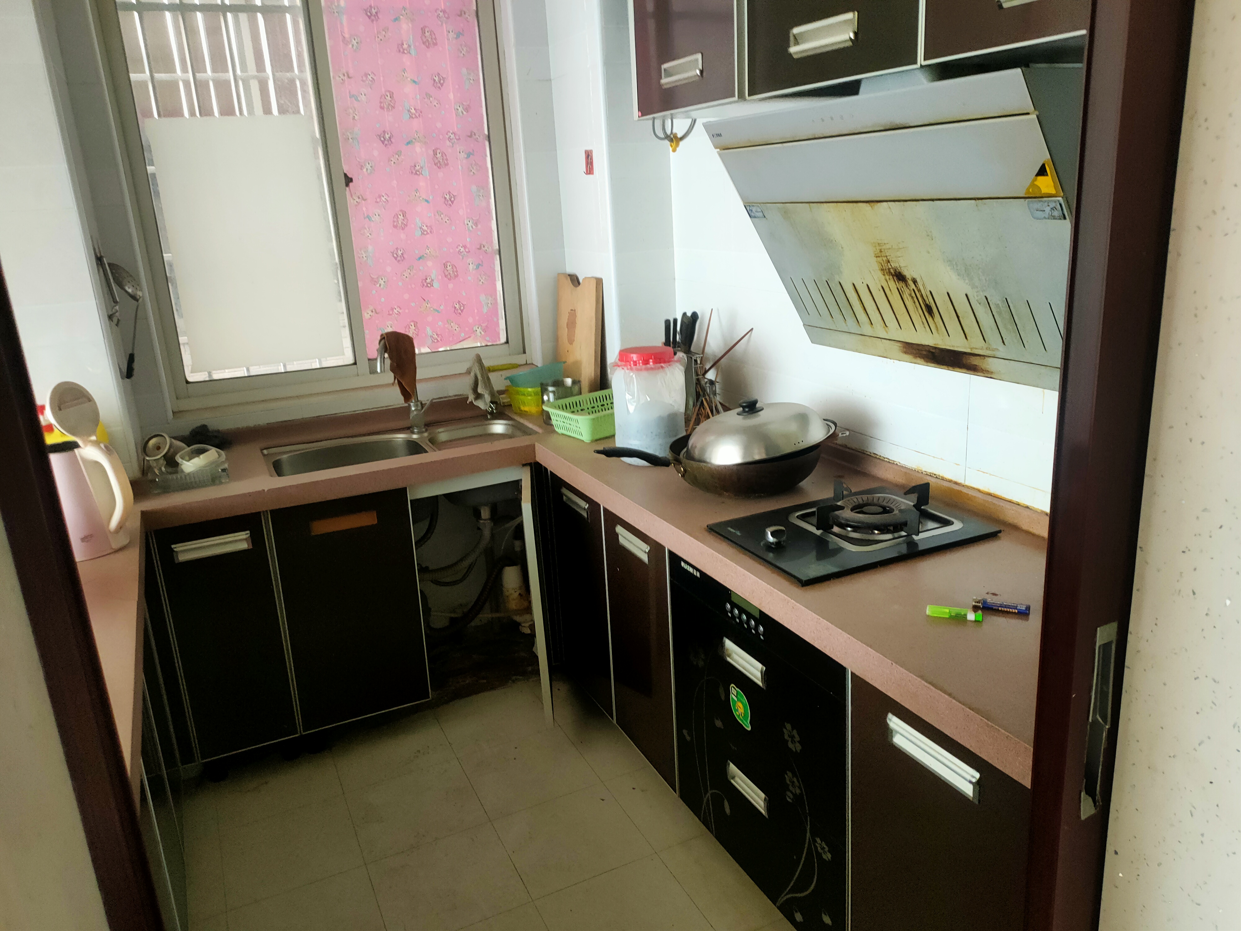 同兴苑 3室2厅2卫 1500.0元/月 同兴苑 3室2厅2卫 1500.0元/月室内图