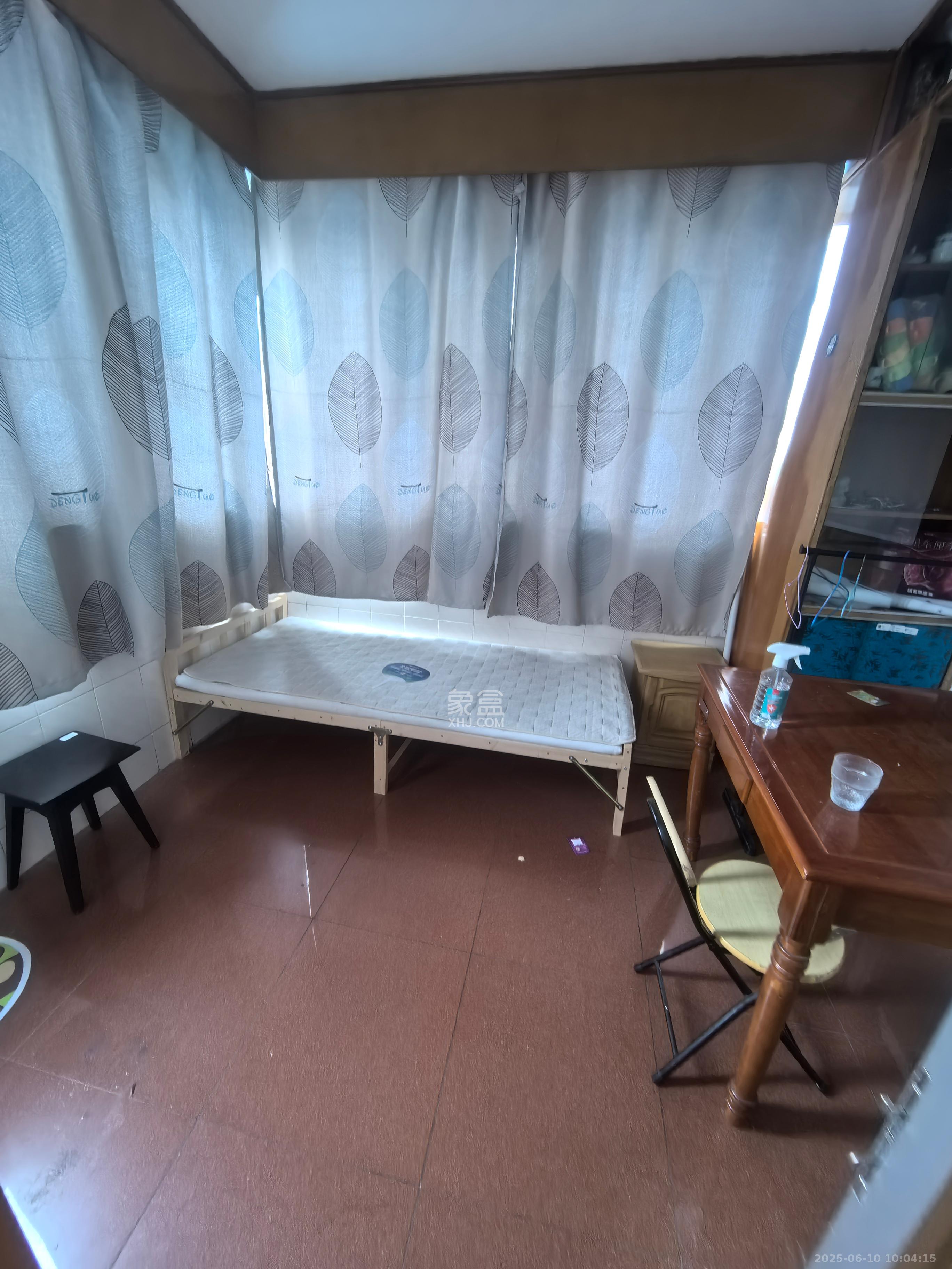 省公路局宿舍 3室2厅2卫 3200.0元/月 省公路局宿舍 3室2厅2卫 3200.0元/月室内图