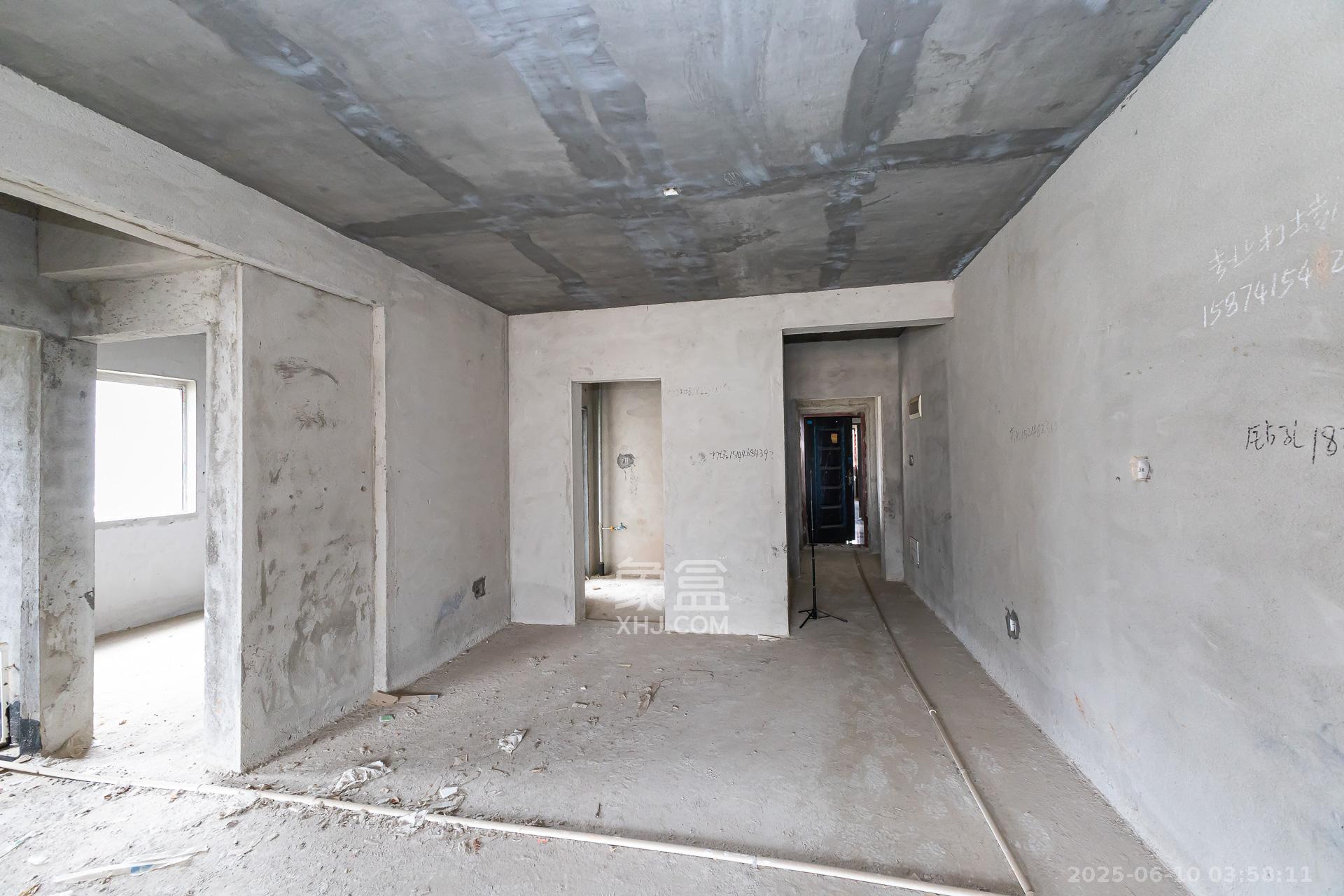 润和之悦(金泽园) 3室2厅1卫 62.0万 润和之悦(金泽园) 3室2厅1卫 62.0万客厅