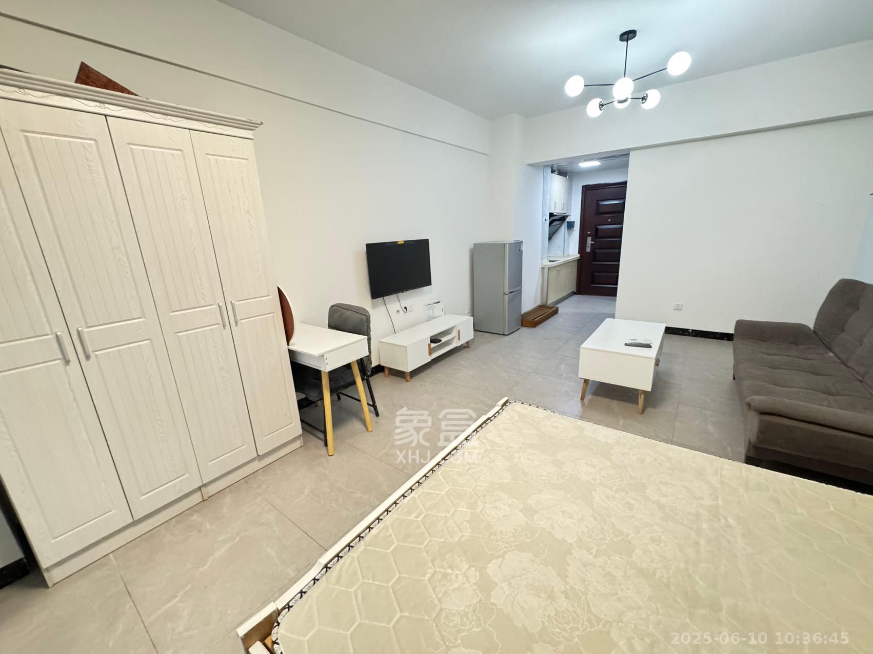 创世纪广场 1室1厅1卫 1500.0元/月 创世纪广场 1室1厅1卫 1500.0元/月室内图