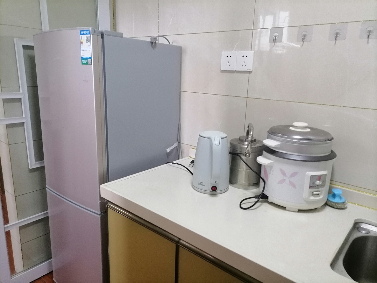 香江豪庭  1室1厅1卫   1500.00元/月室内图