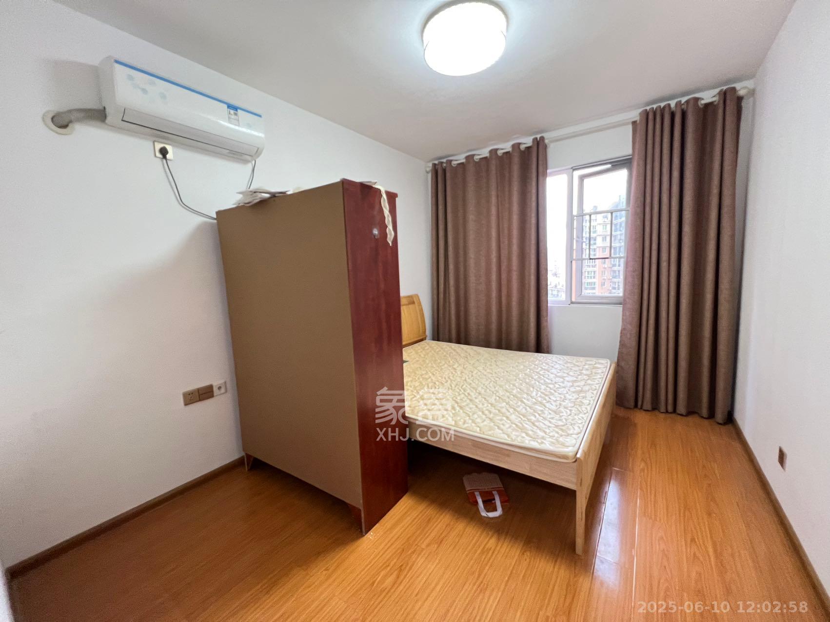 金地格林公馆 3室2厅1卫 2700.0元/月 金地格林公馆 3室2厅1卫 2700.0元/月室内图