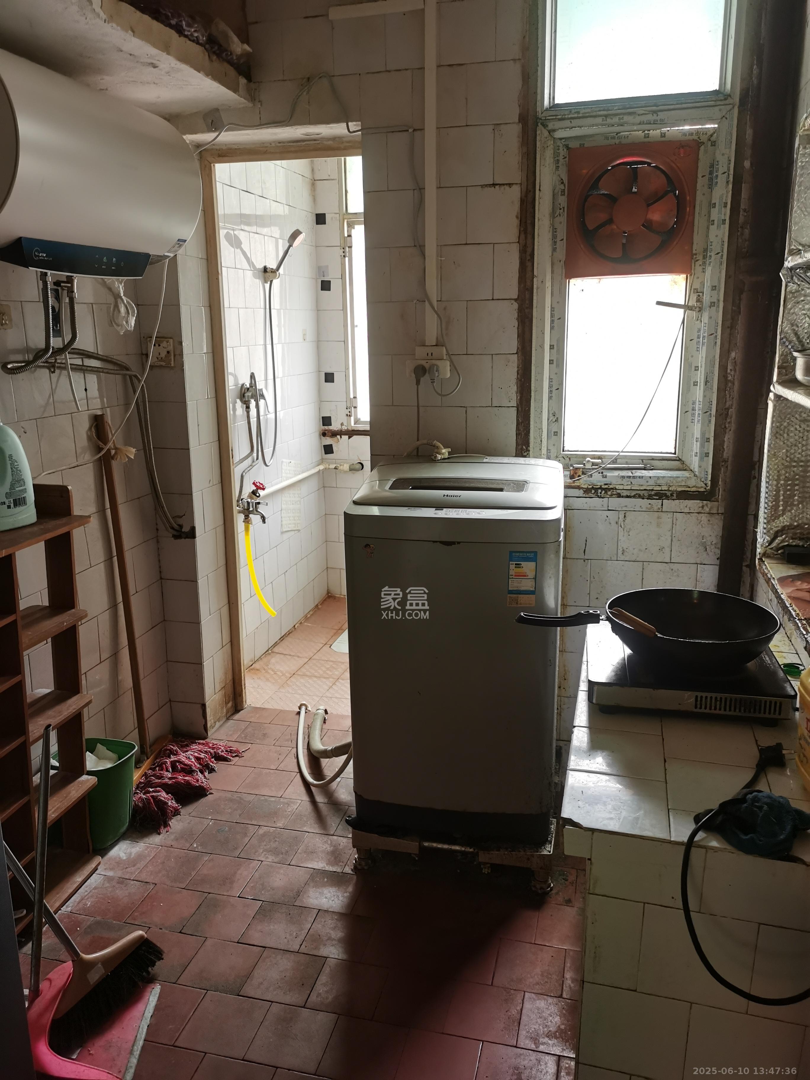 红旗区四片 2室0厅1卫 1400.0元/月 红旗区四片 2室0厅1卫 1400.0元/月室内图