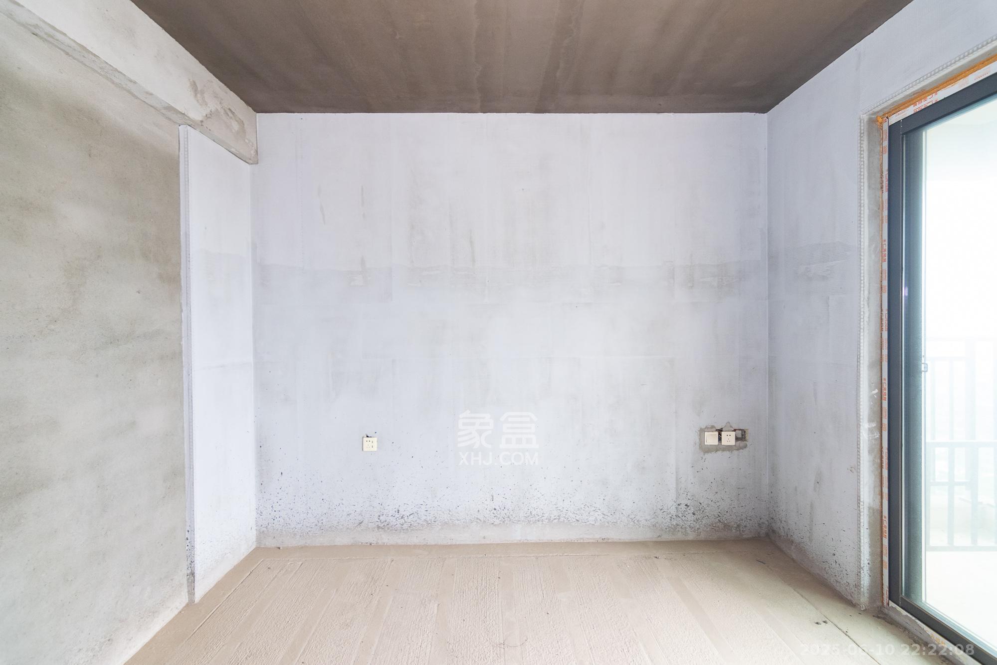 澳海望洲府  3室2厅2卫    72.0万 澳海望洲府  3室2厅2卫    72.0万卧室