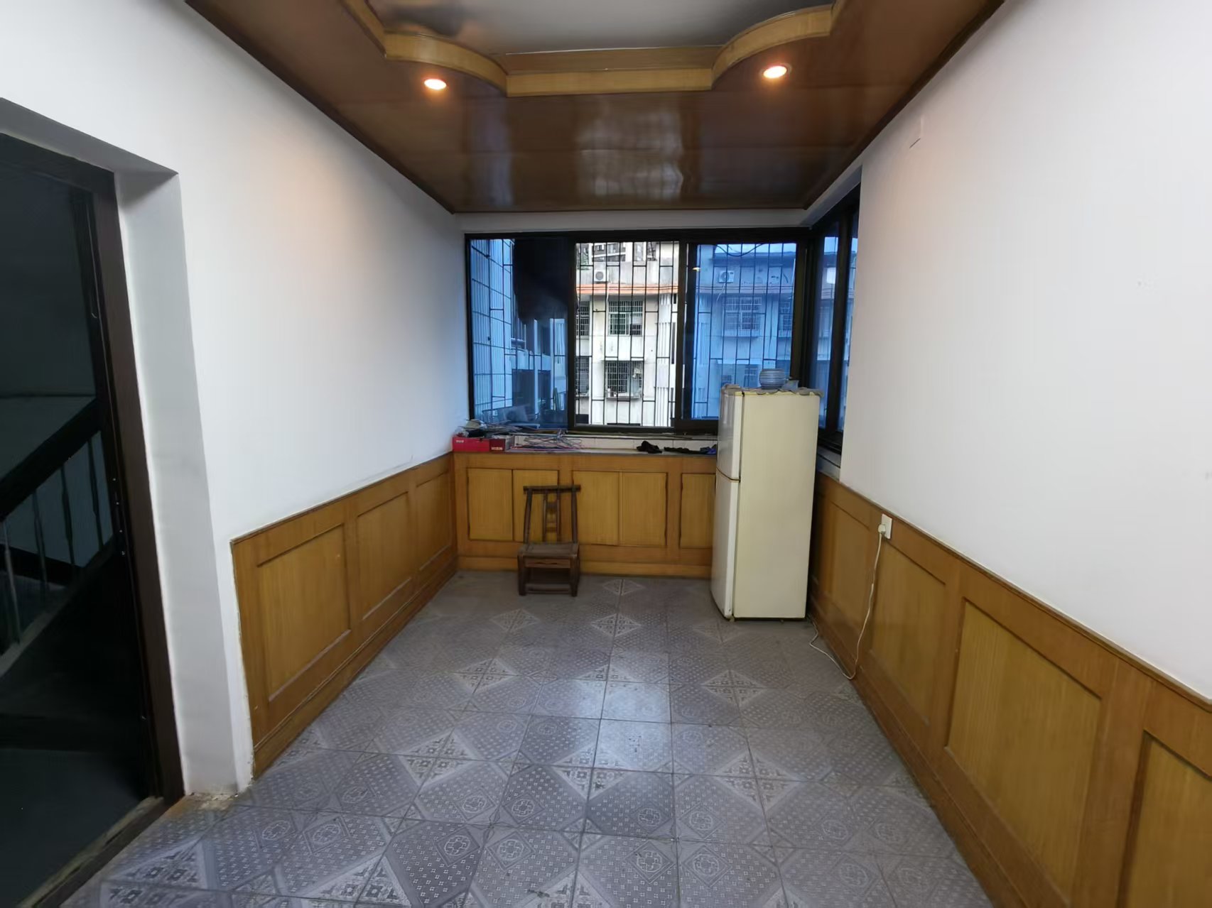 张家界公安局宿舍  3室2厅1卫   35.00万客厅