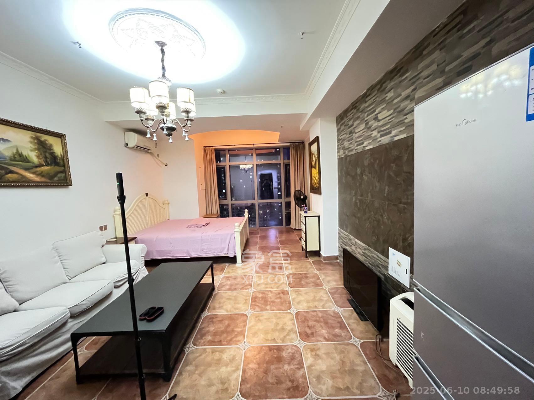 奥克斯广场 1室1厅1卫 1900.0元/月 奥克斯广场 1室1厅1卫 1900.0元/月室内图