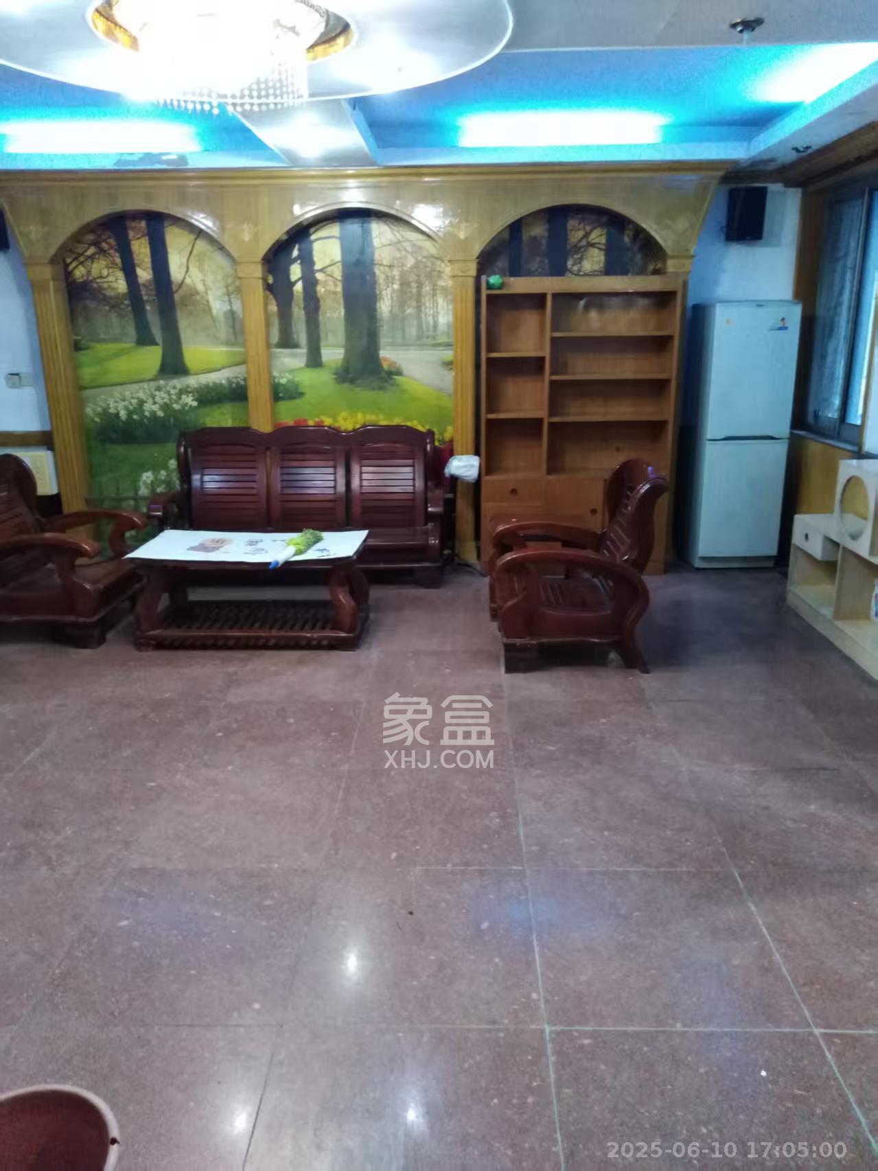 建安小区 3室2厅0卫 1500.0元/月 建安小区 3室2厅0卫 1500.0元/月室内图