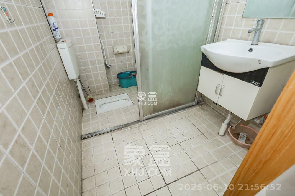 旭辉藏郡（藏郡、旭湘华府)  3室2厅1卫   2200.00元/月室内图