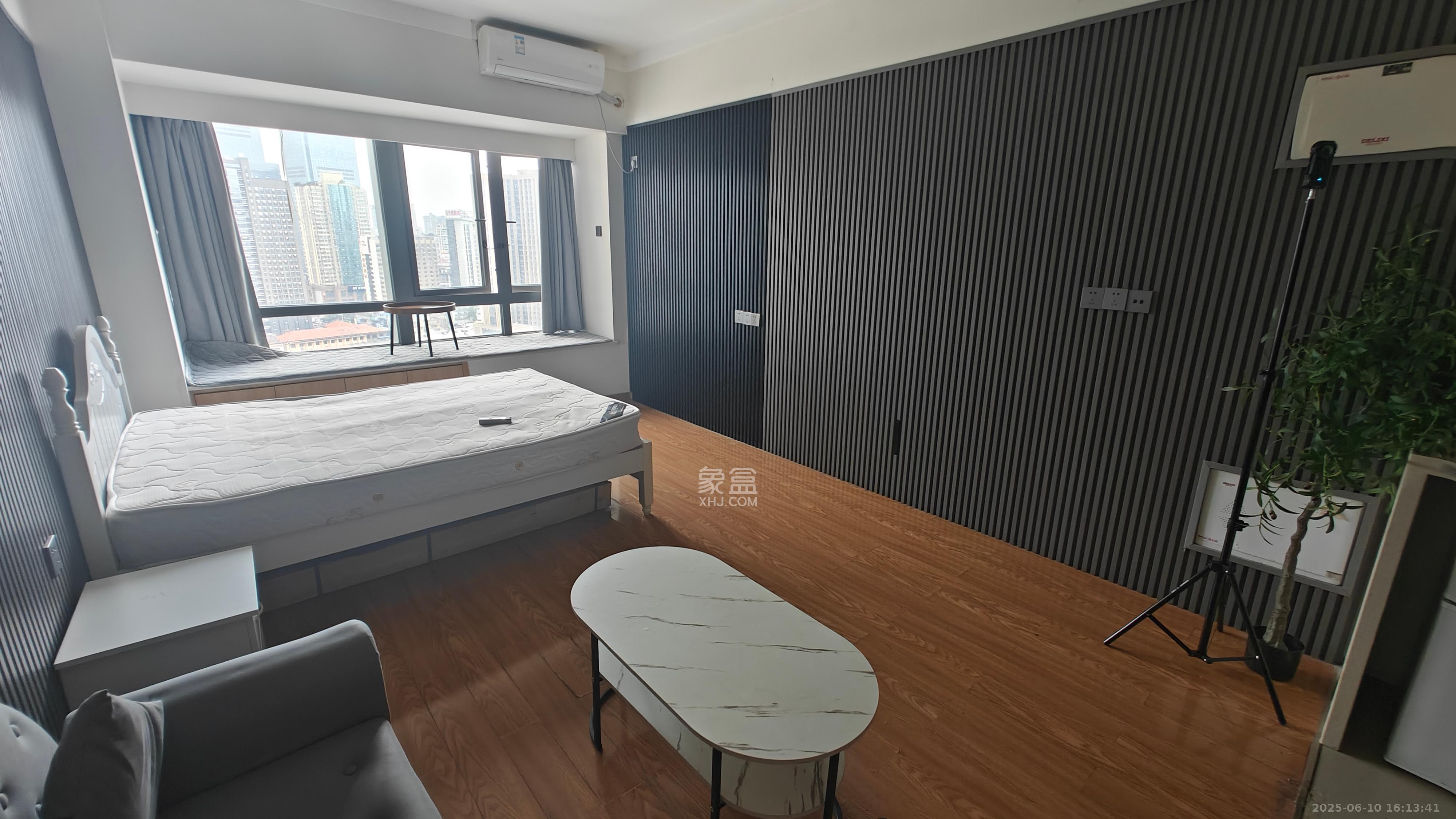 阳光城檀悦 1室1厅1卫 2600.0元/月 阳光城檀悦 1室1厅1卫 2600.0元/月室内图