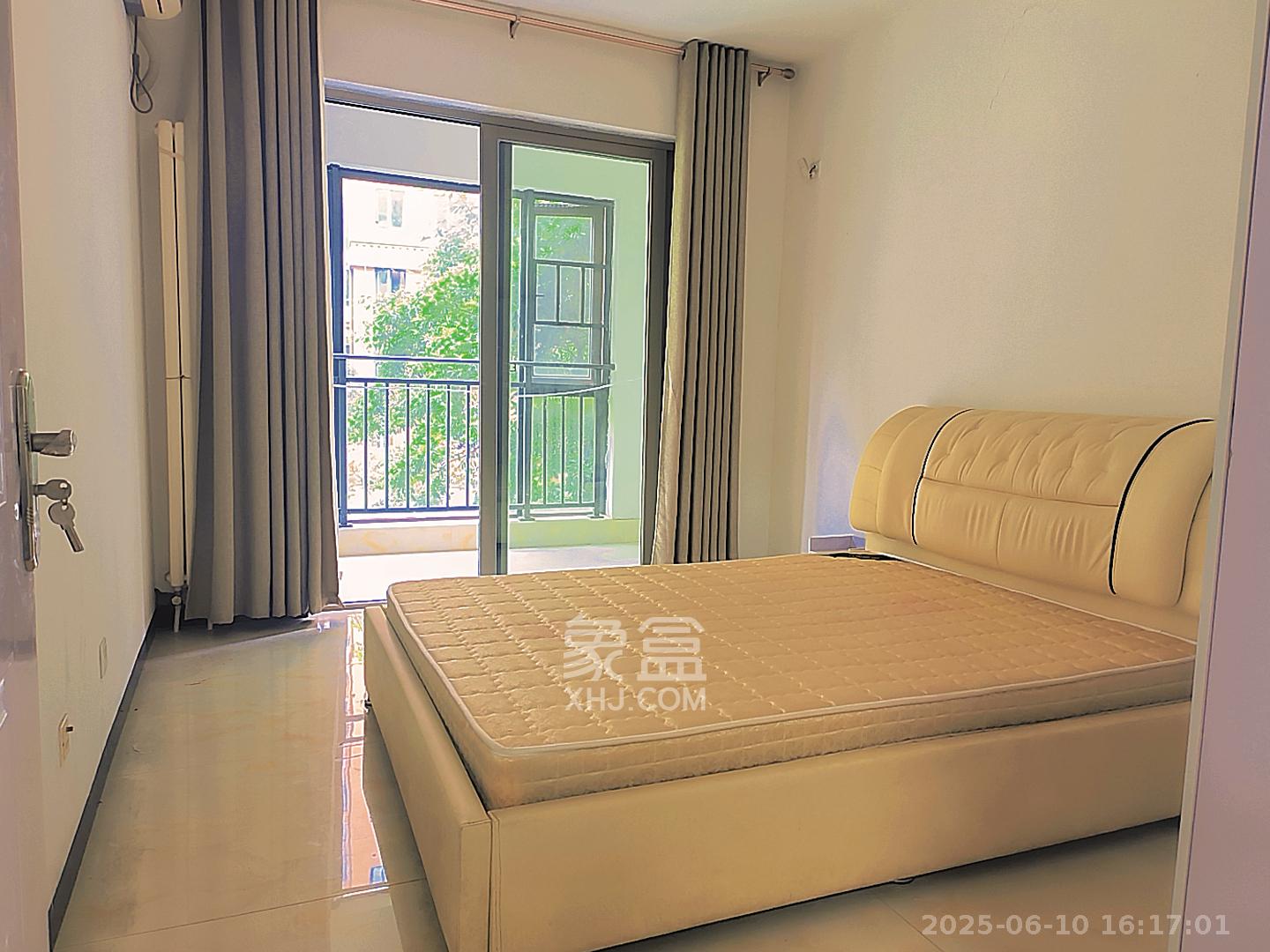 怡海星城 2室2厅1卫 1600.0元/月 怡海星城 2室2厅1卫 1600.0元/月室内图