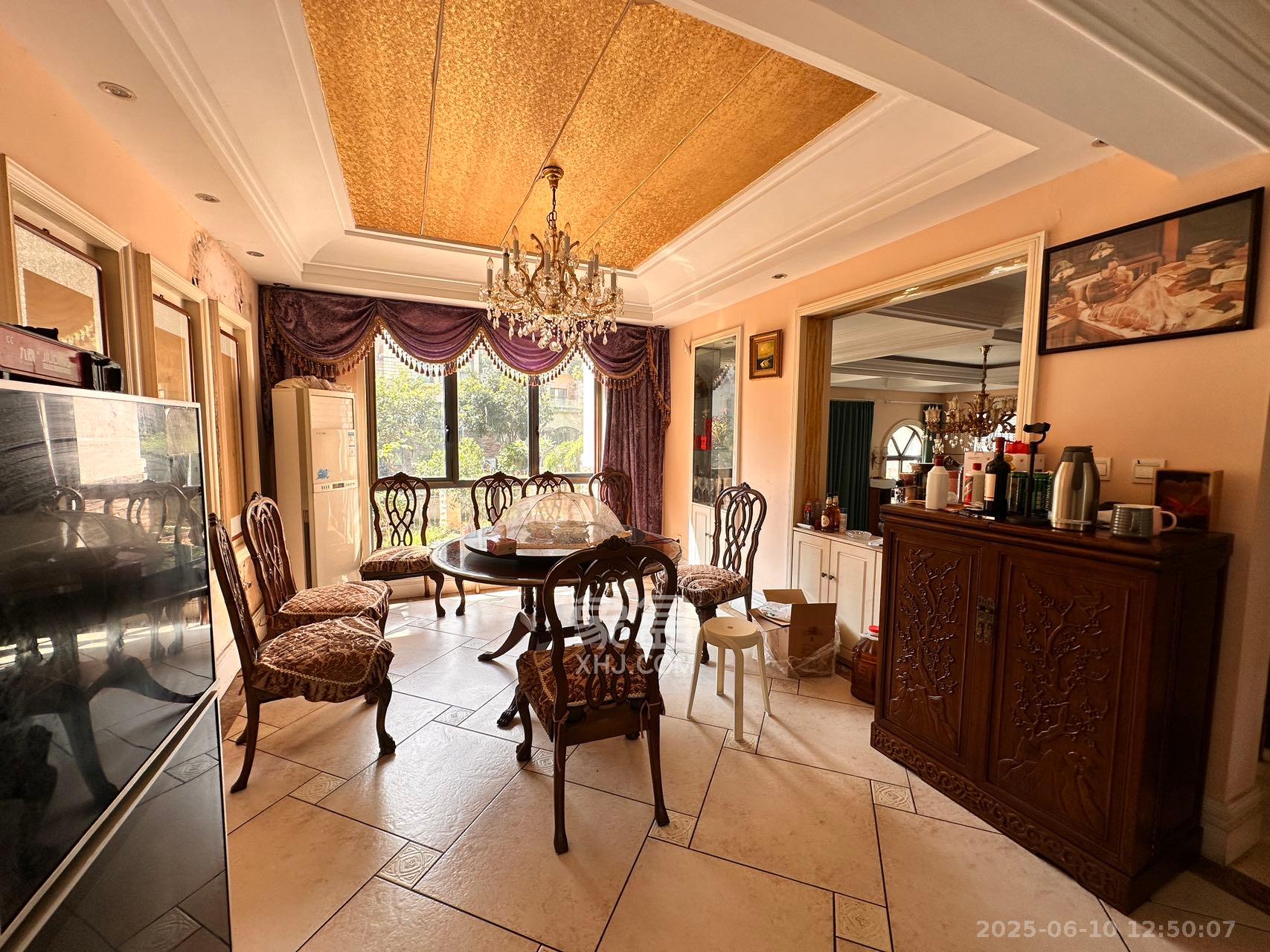 南山苏迪亚诺 8室2厅4卫 20000.0元/月 南山苏迪亚诺 8室2厅4卫 20000.0元/月室内图