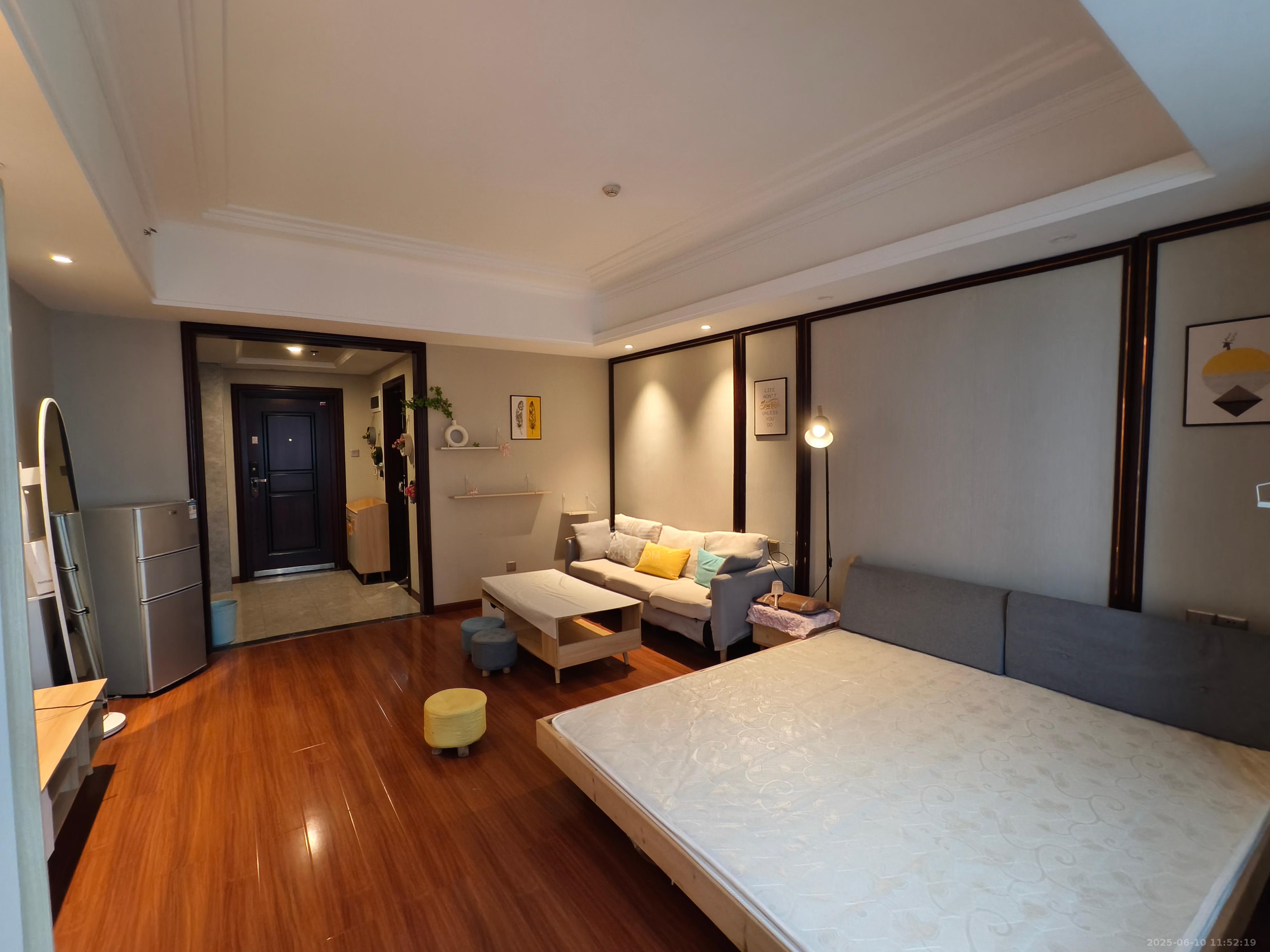 湘江公馆 1室1厅1卫 1600.0元/月 湘江公馆 1室1厅1卫 1600.0元/月室内图