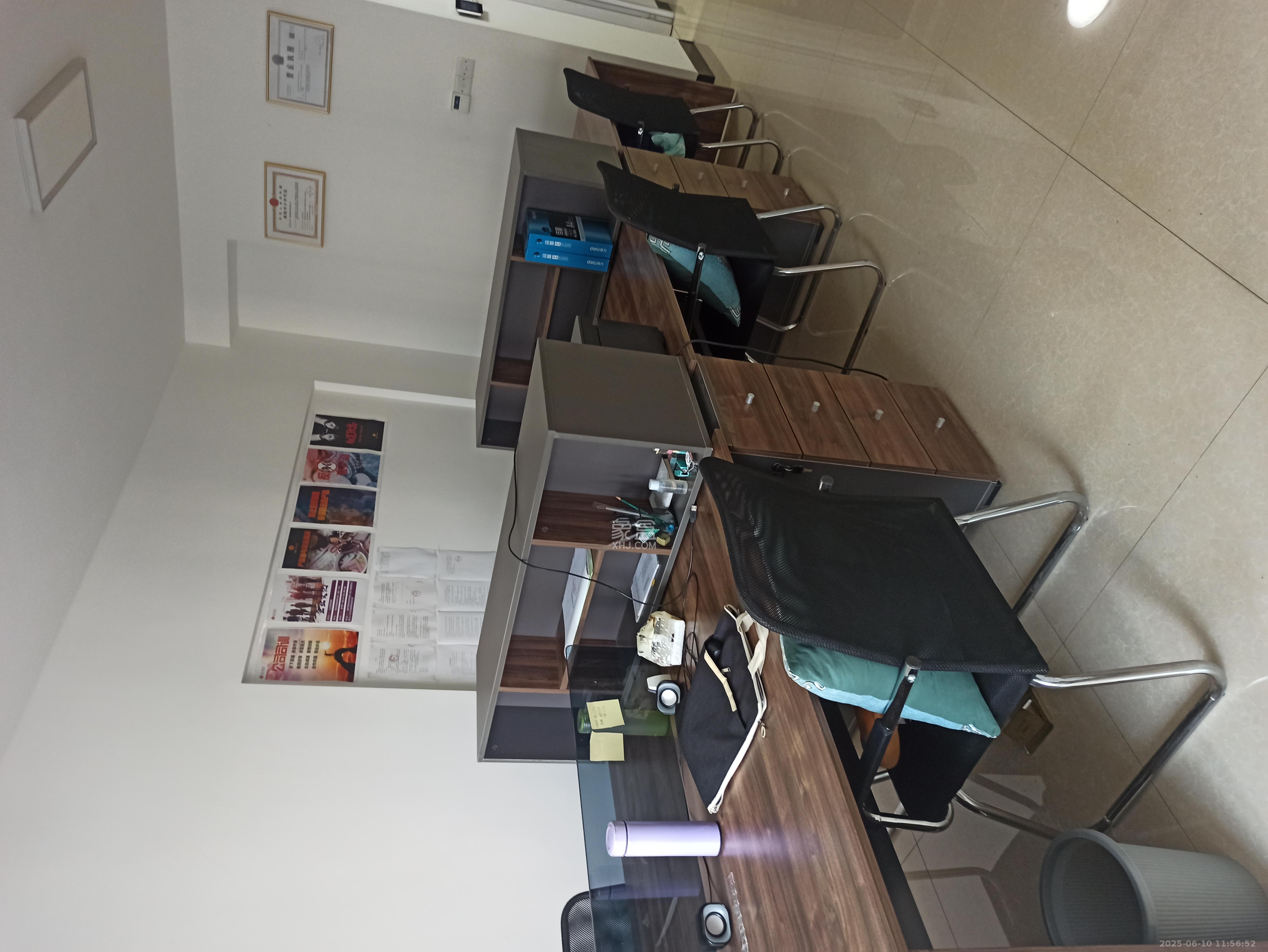 保利国际广场 1室1厅1卫 1800.0元/月 保利国际广场 1室1厅1卫 1800.0元/月室内图