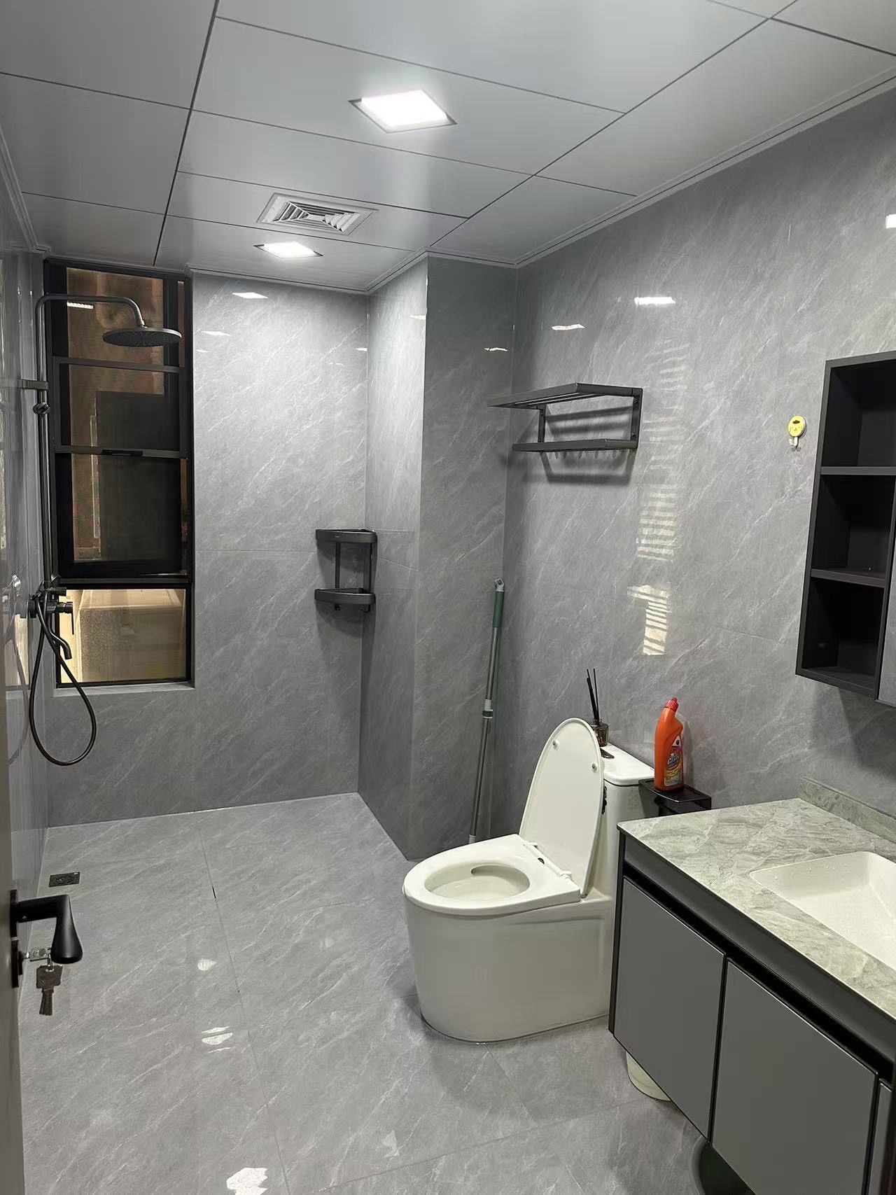 富力首府 4室2厅3卫 9500.0元/月 富力首府 4室2厅3卫 9500.0元/月室内图