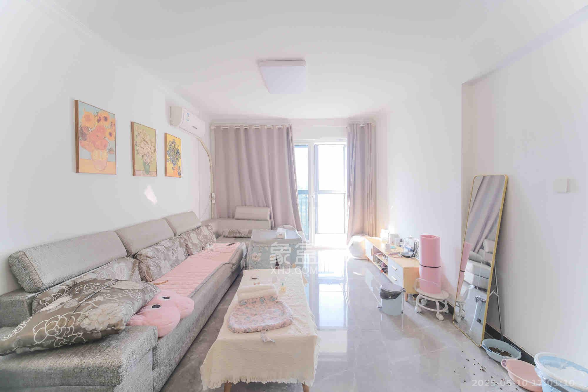 和悦城(蟠龙景苑) 3室2厅1卫 1600.0元/月 和悦城(蟠龙景苑) 3室2厅1卫 1600.0元/月室内图