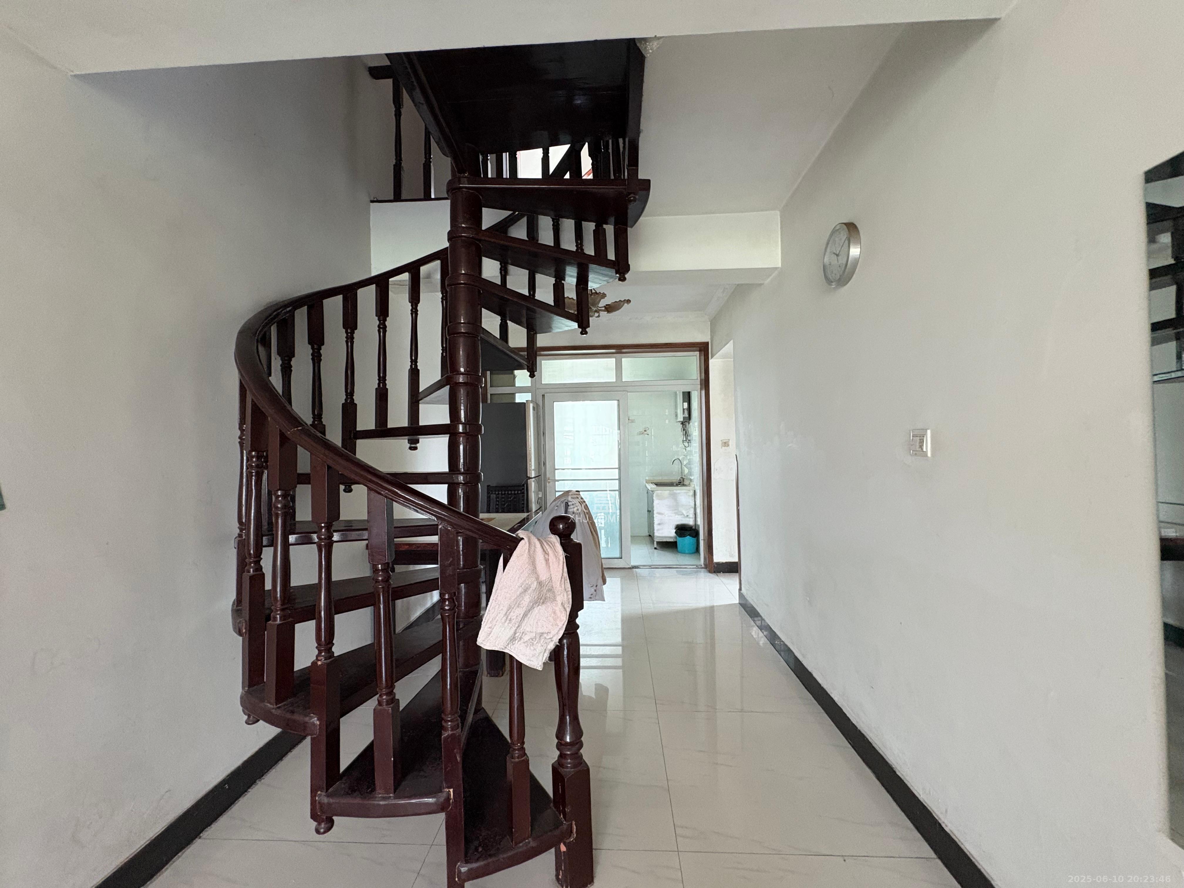 恒鑫澜北湾  3室2厅1卫    1800.0元/月 恒鑫澜北湾  3室2厅1卫    1800.0元/月室内图