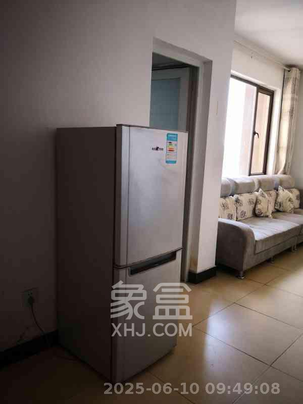 旭辉藏郡（藏郡、旭湘华府)  1室2厅1卫   1800.00元/月室内图