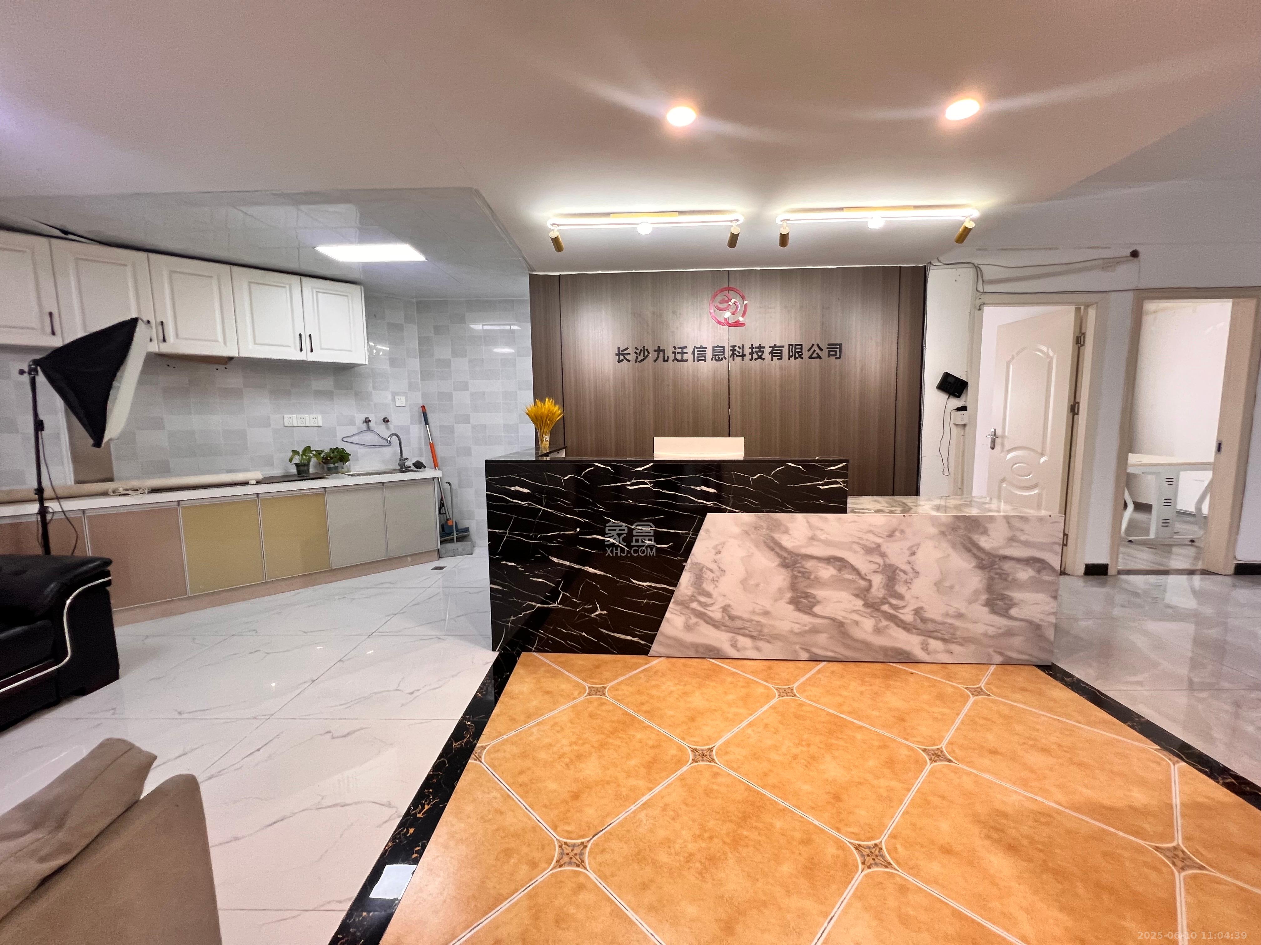 建安新商汇  3室2厅1卫   5500.00元/月室内图