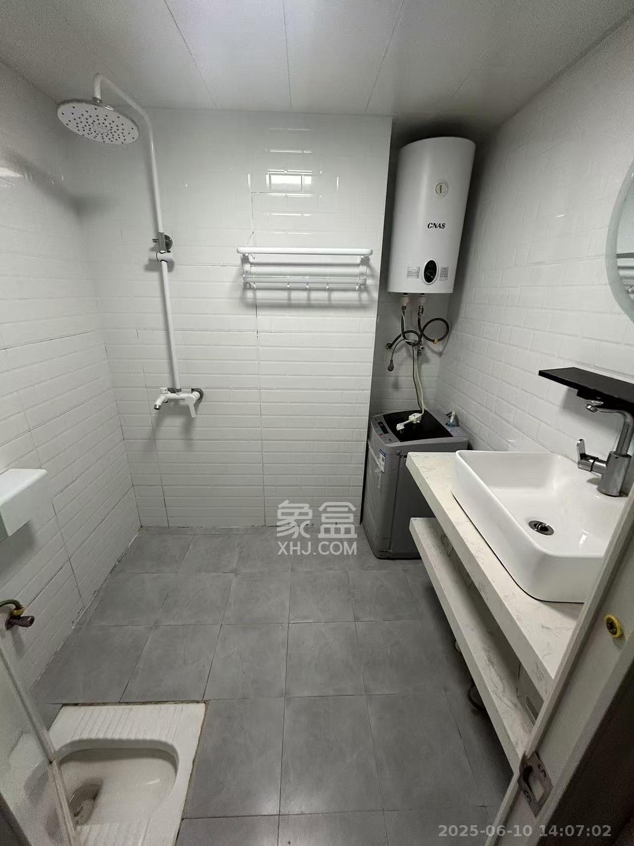 和府  1室1厅1卫    1500.0元/月 和府  1室1厅1卫    1500.0元/月室内图